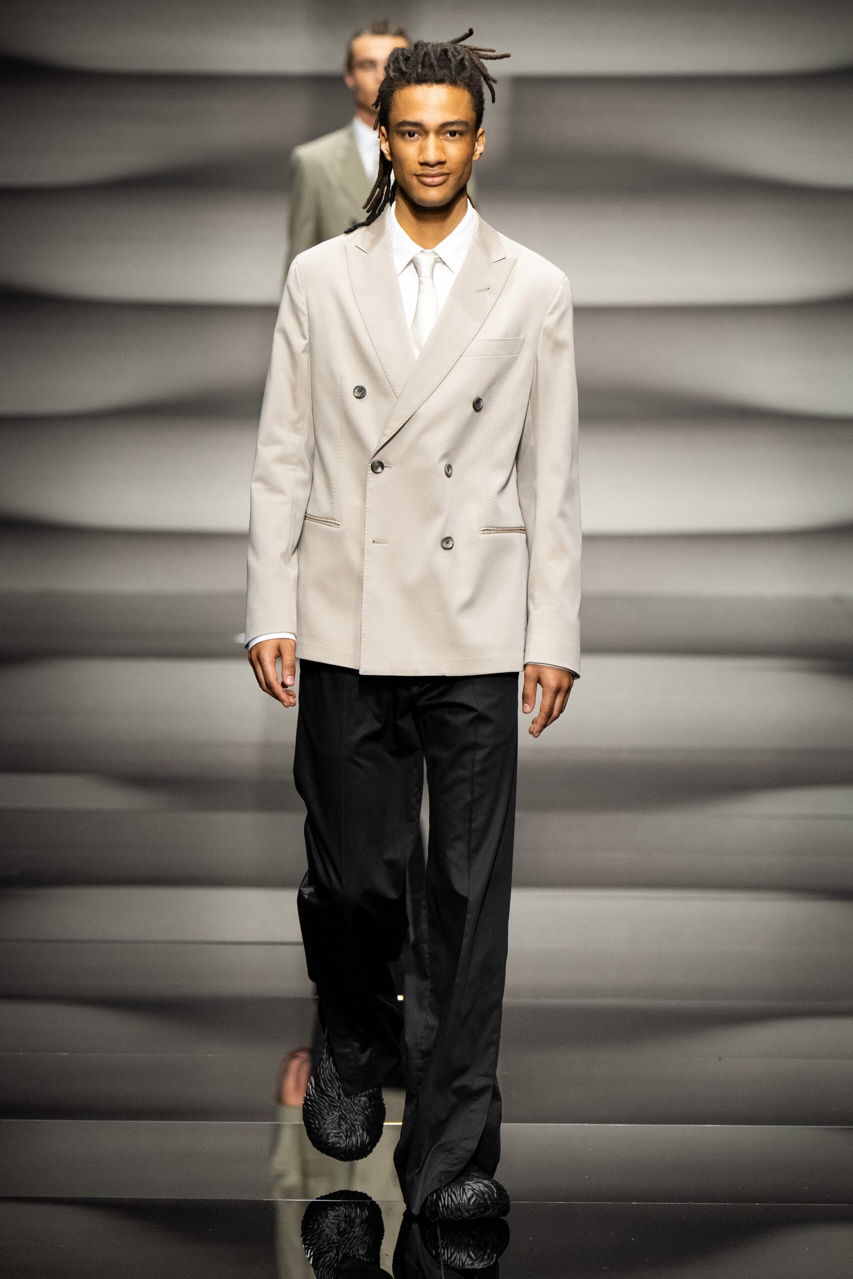 Emporio Armani S/S 23 Menswear Look 47