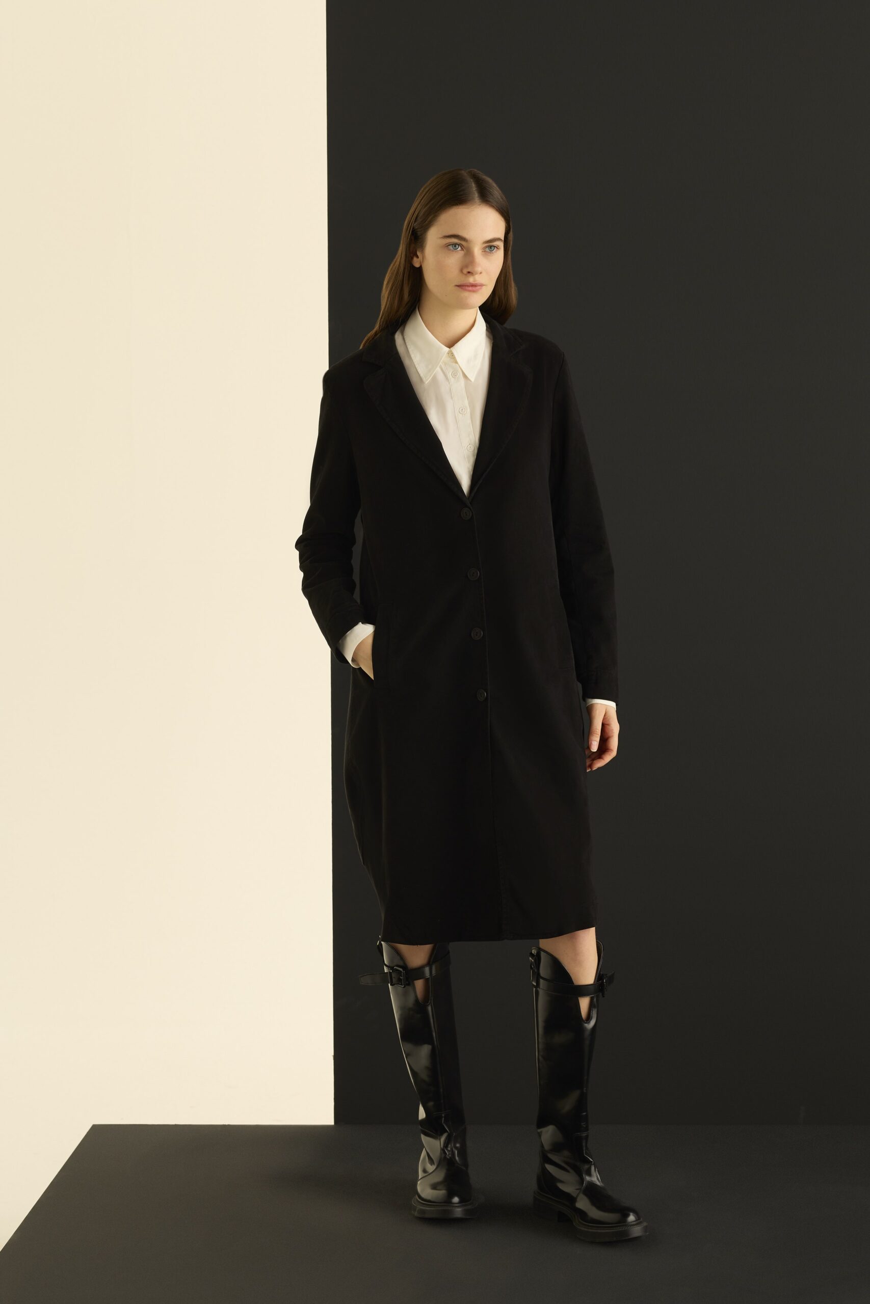 European Culture F/W 23 Look 47