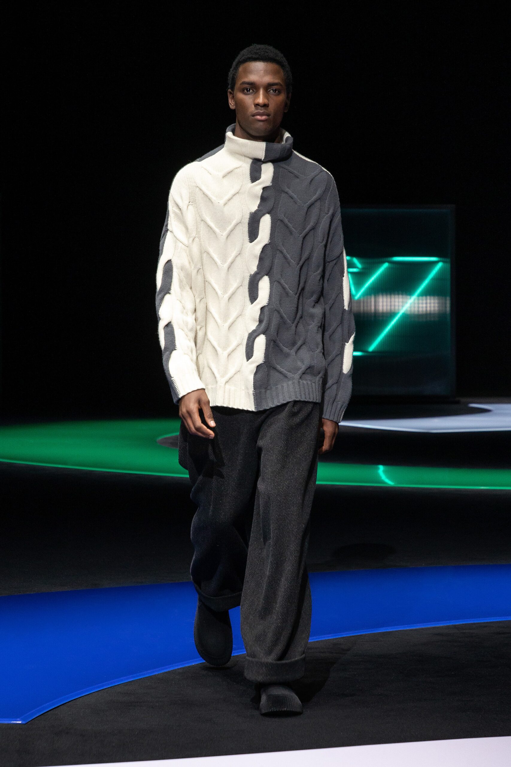 Emporio Armani F/W 21 Look 48
