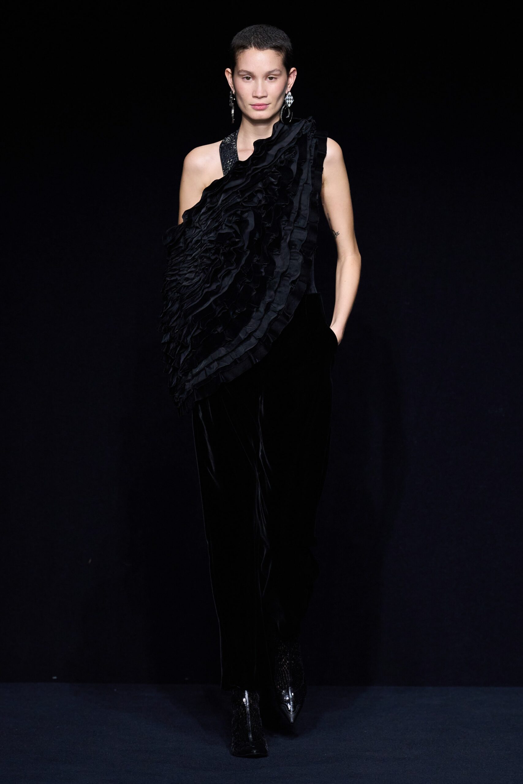 Emporio Armani F/W 23 Look 49
