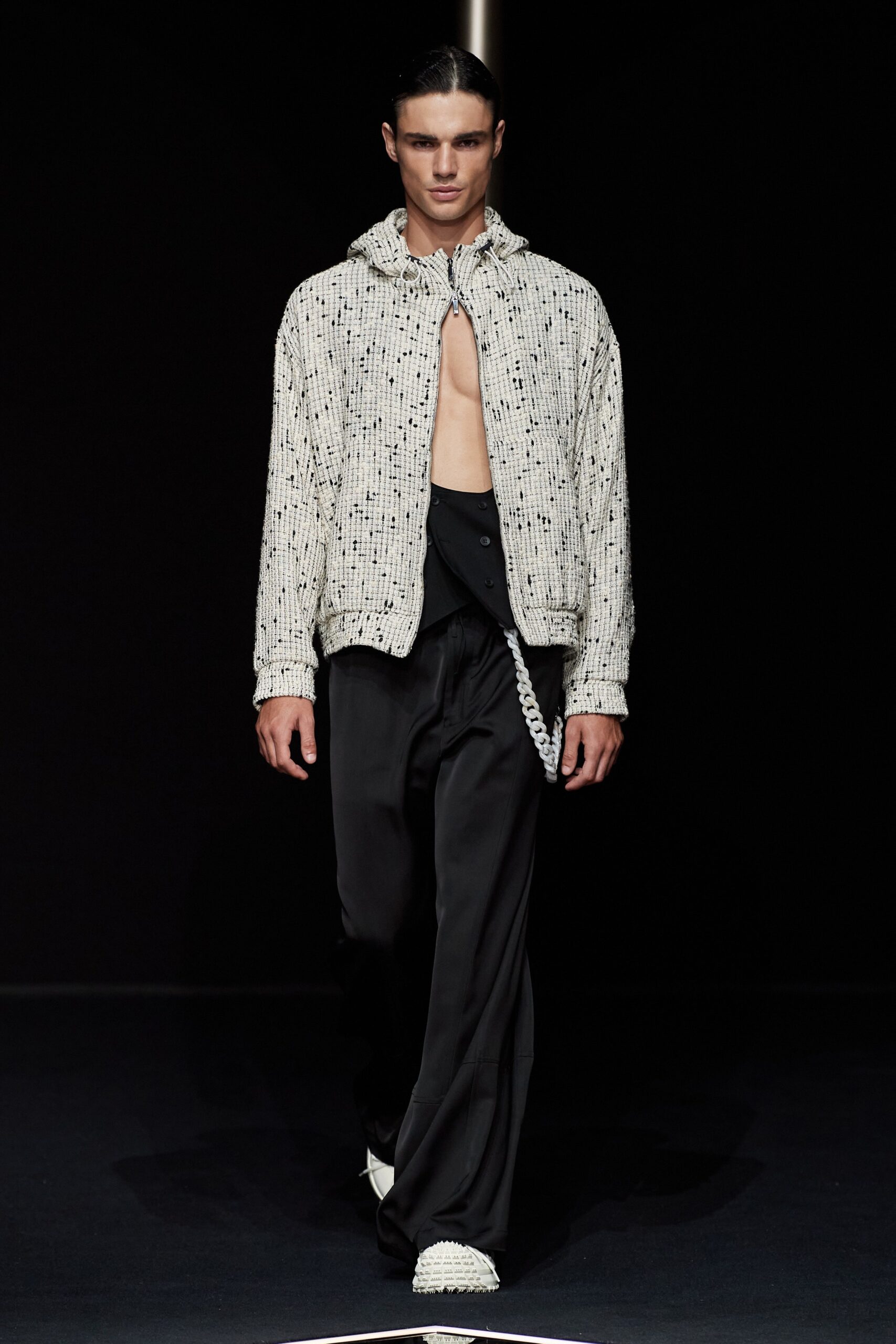Emporio Armani S/S 24 Menswear Look 50