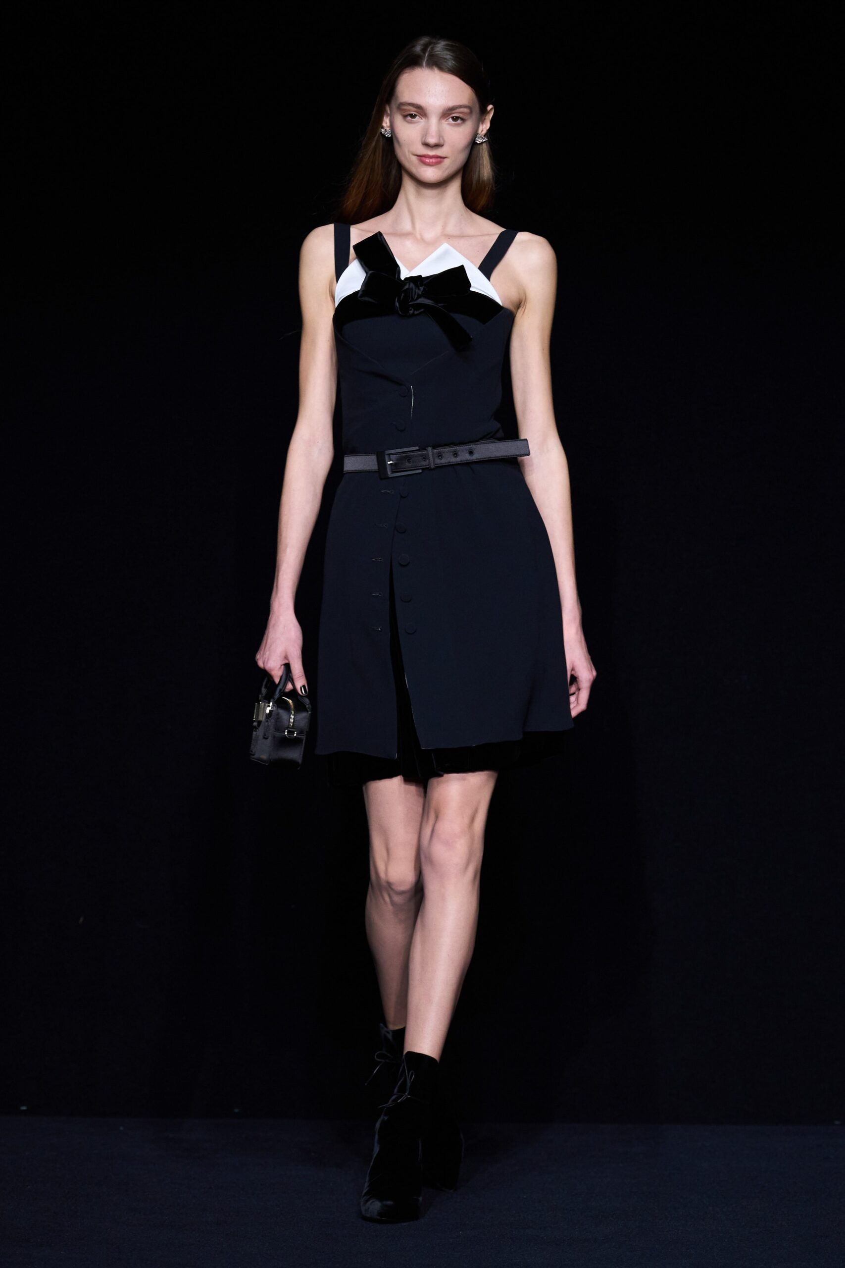 Emporio Armani F/W 23 Look 51