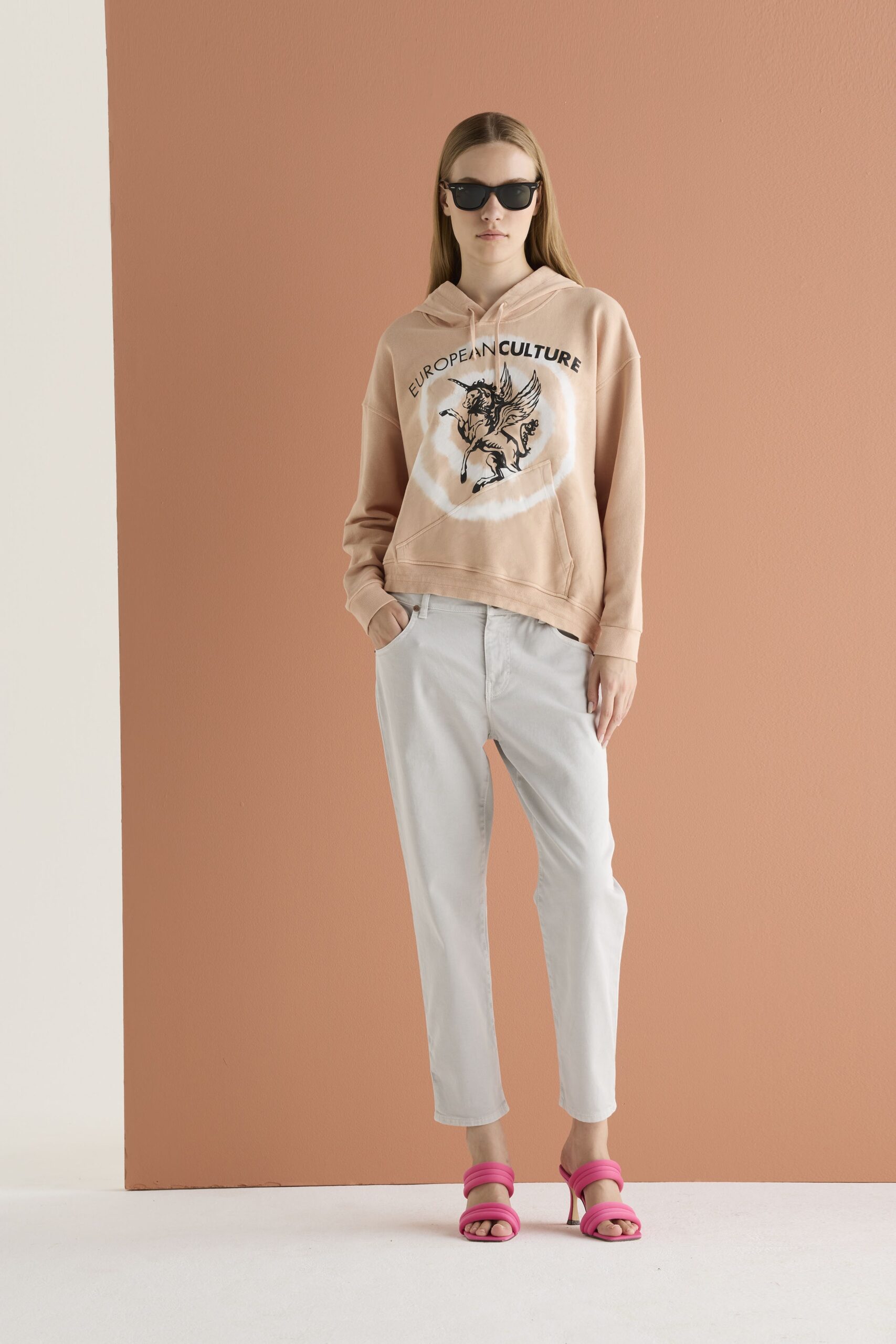 European Culture S/S 23 Look 51