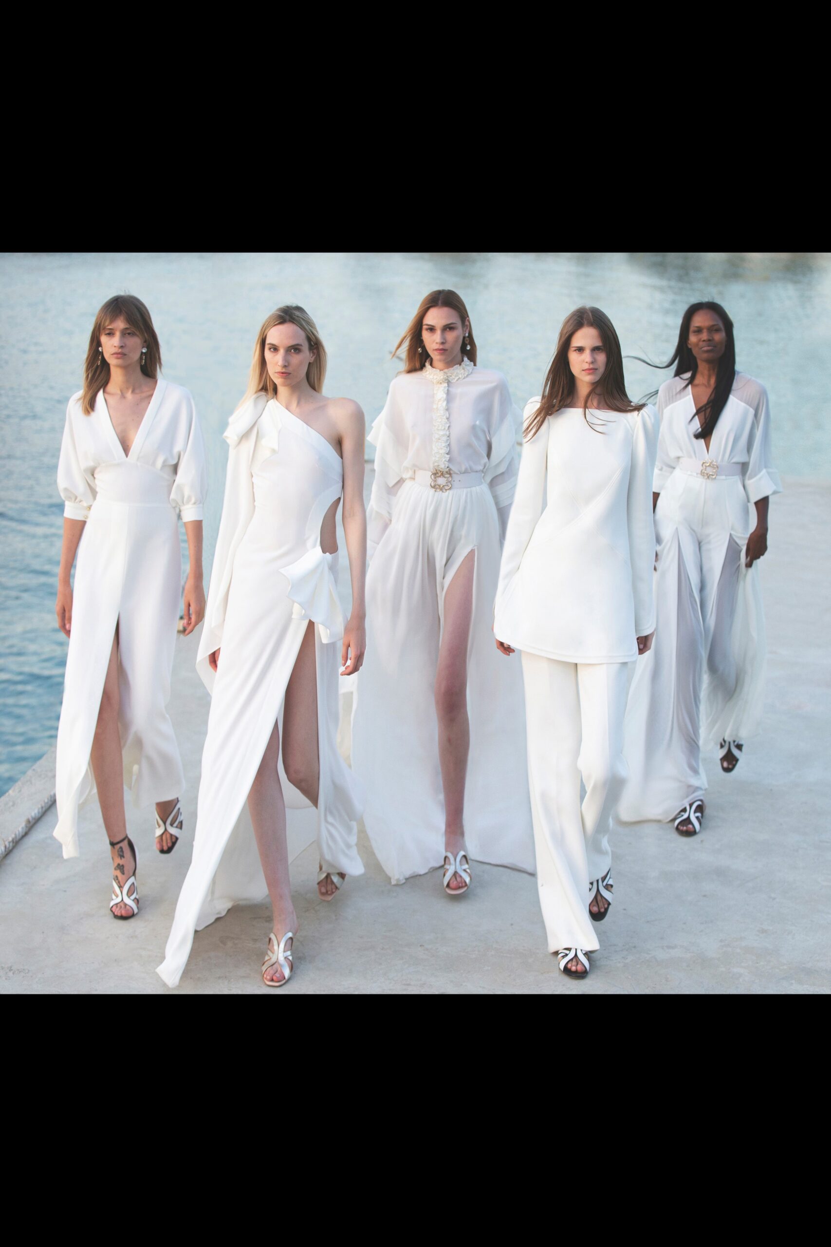 Elie Saab Resort 22 Look 52