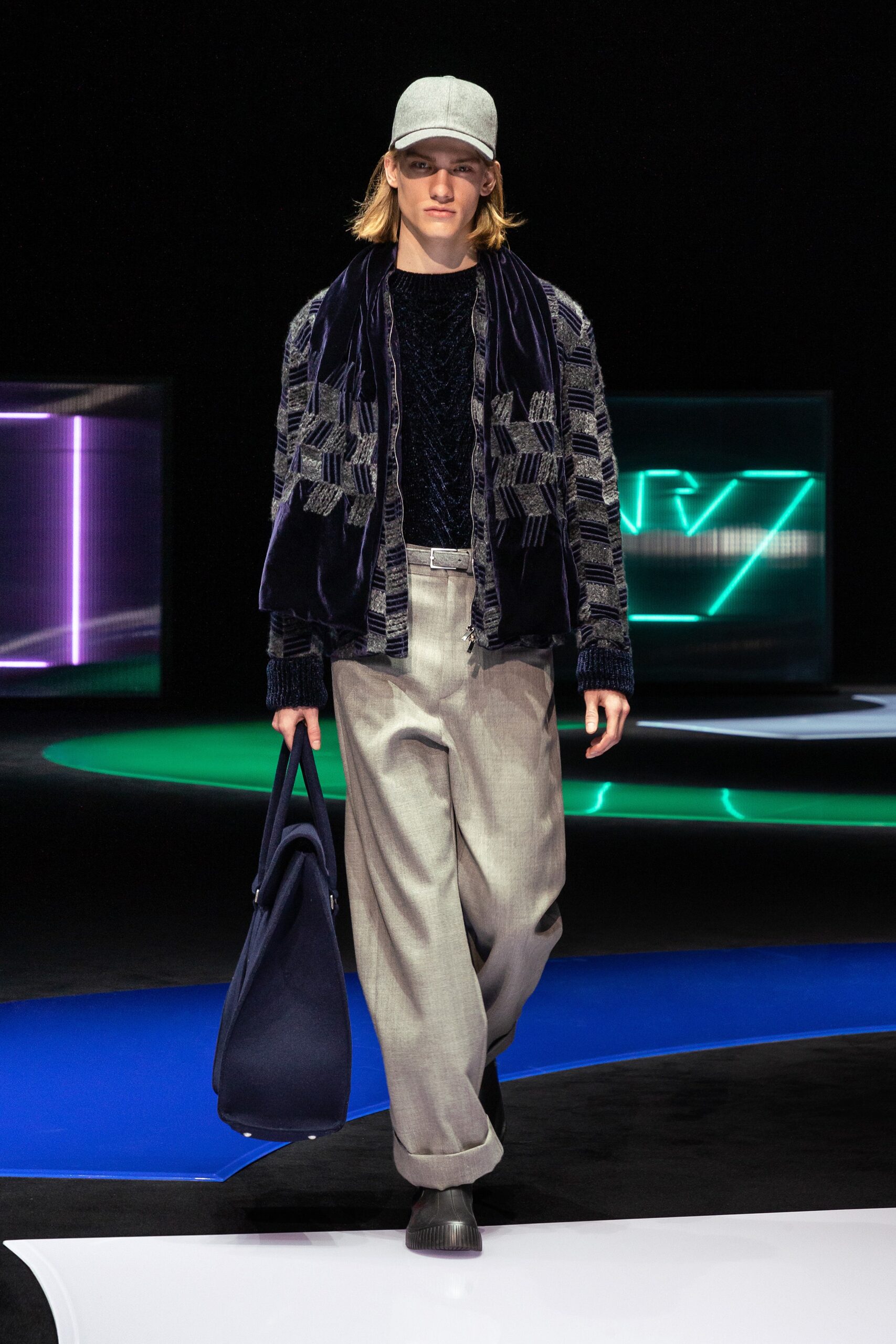 Emporio Armani F/W 21 Look 52