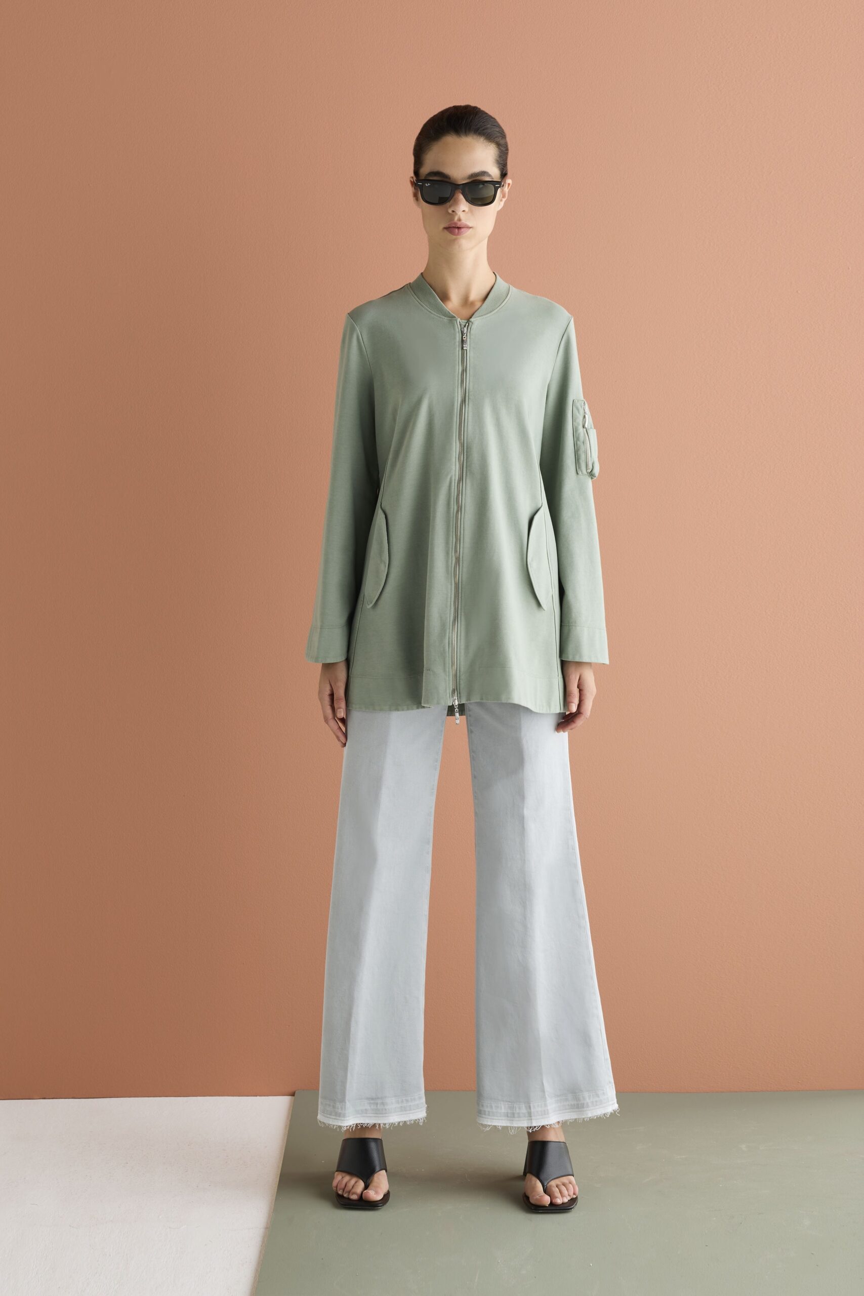 European Culture S/S 23 Look 52