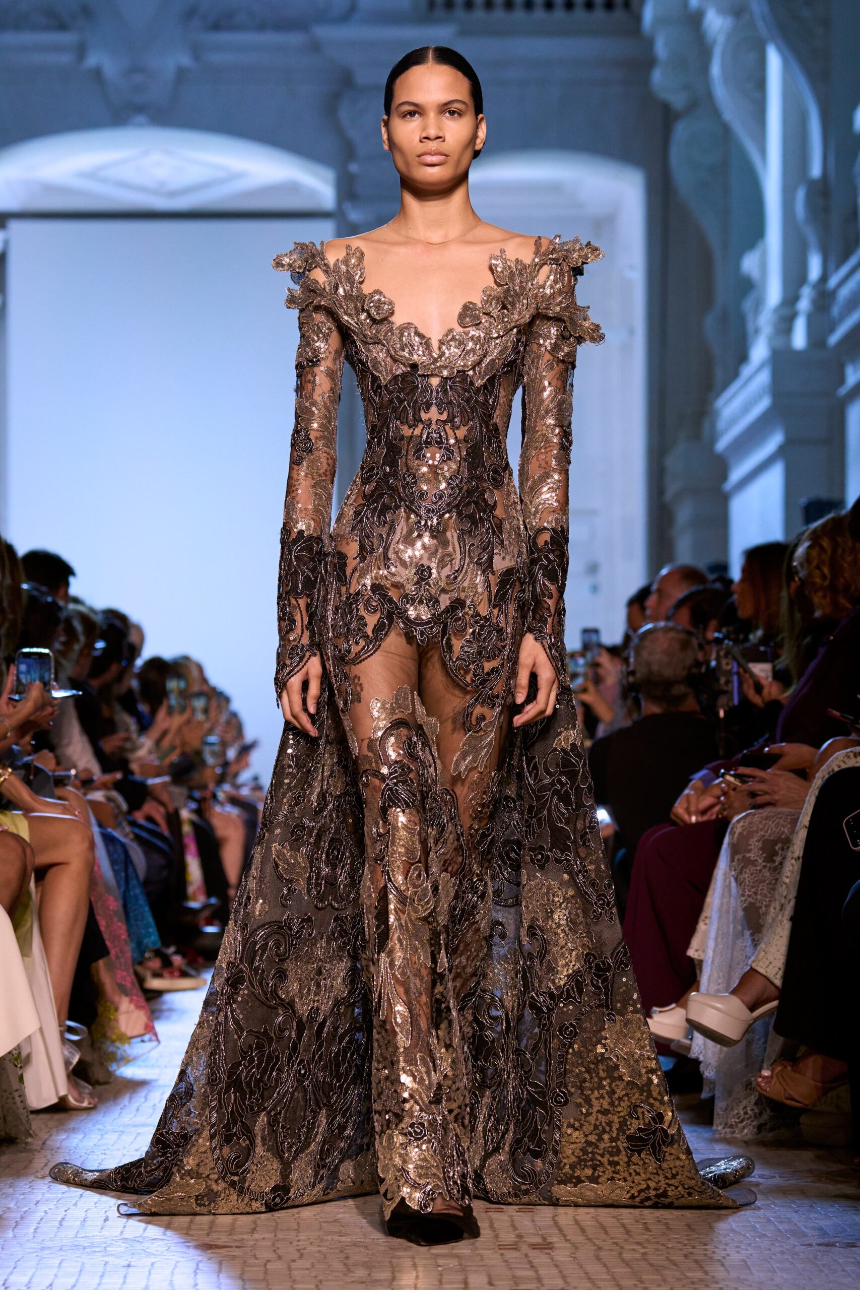 Elie Saab F/W 23 Couture Look 54