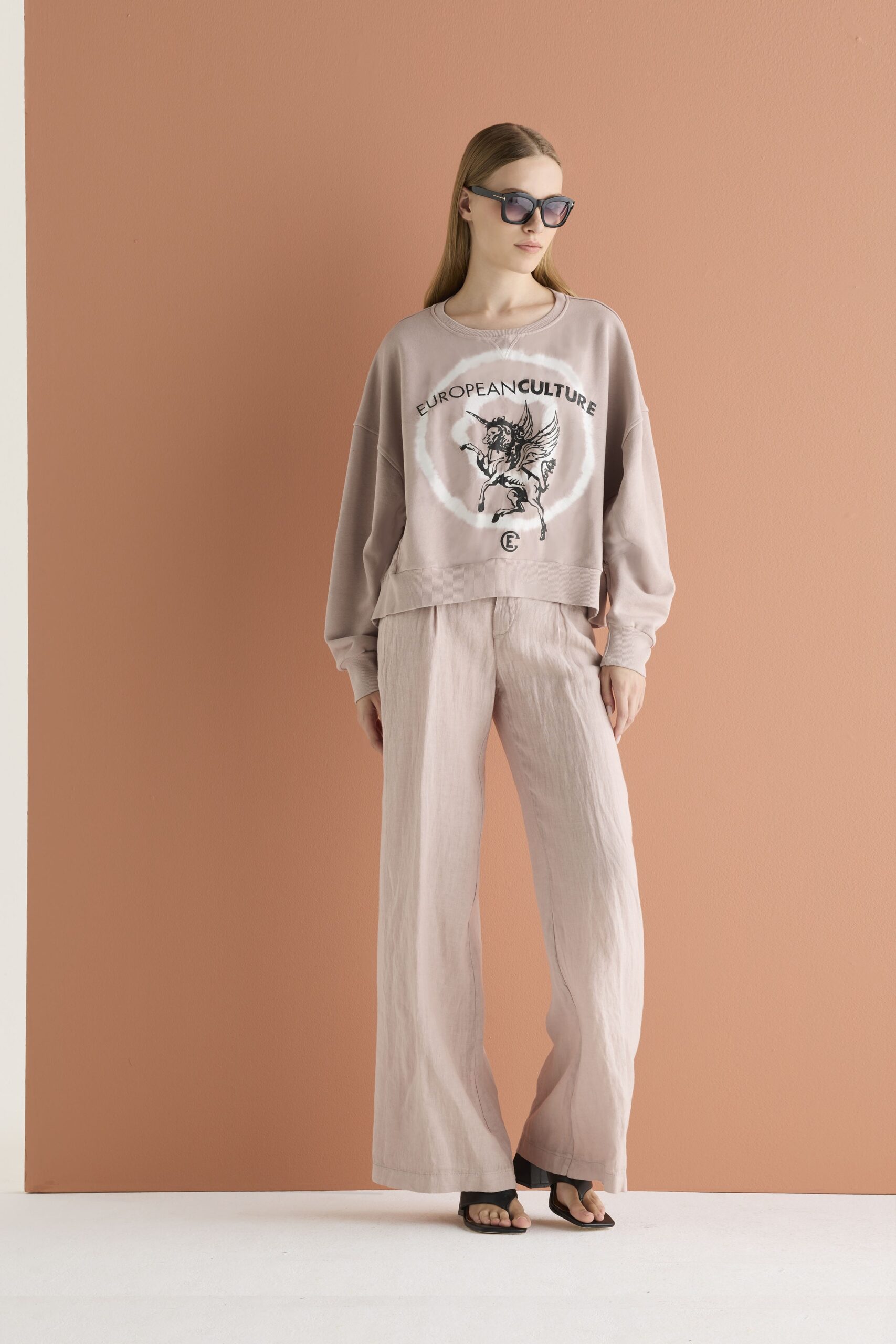 European Culture S/S 23 Look 54