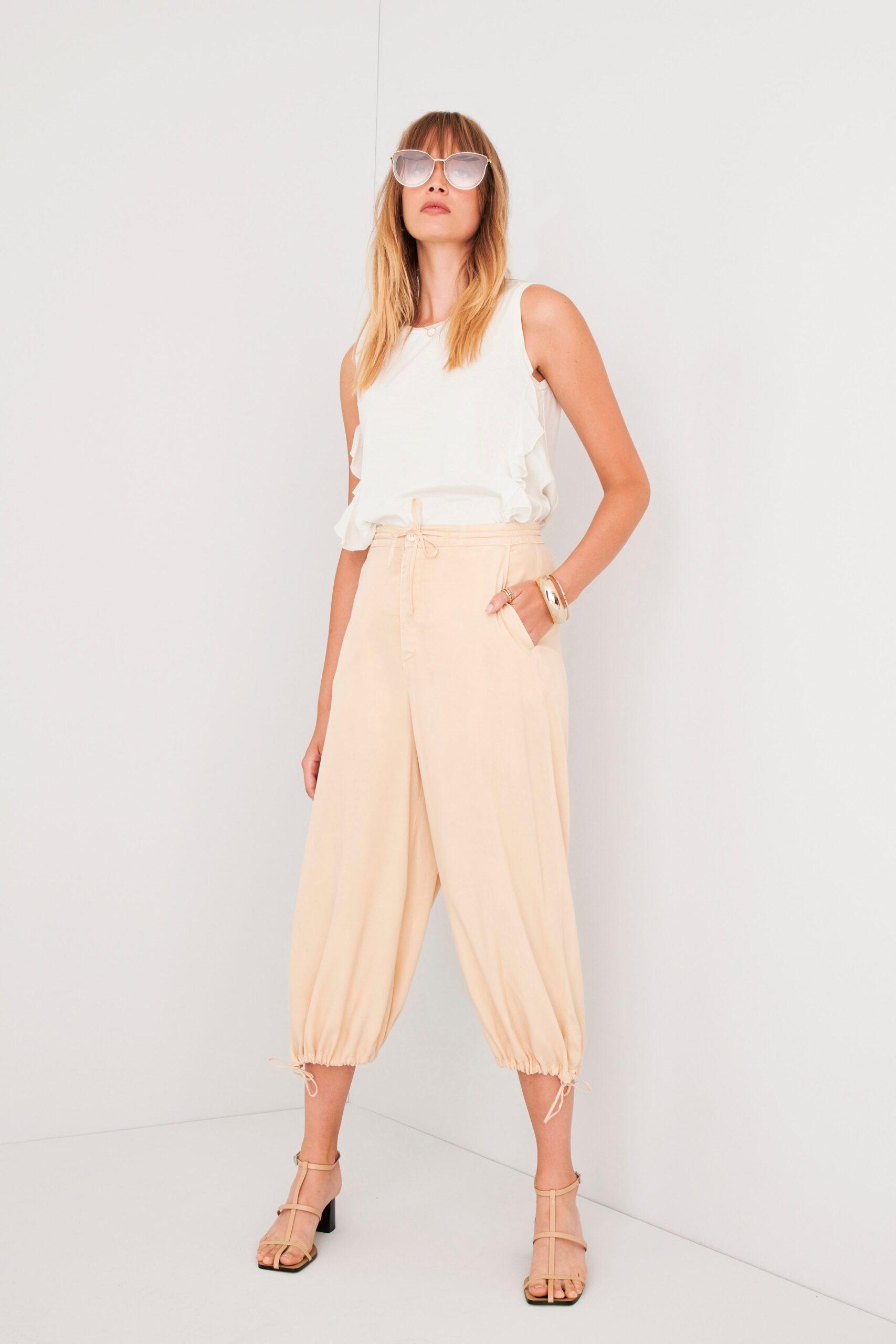 European Culture S/S 21 Look 55