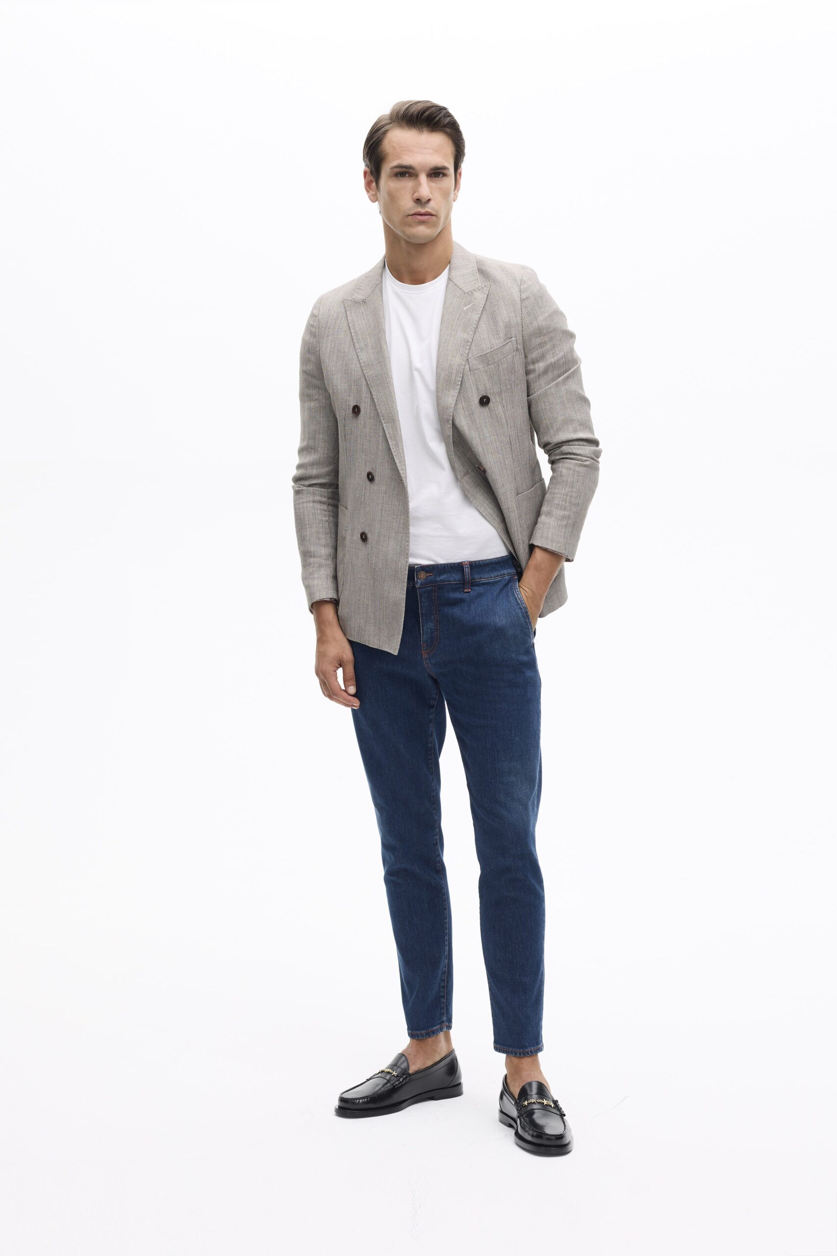 European Culture S/S 23 Look 55