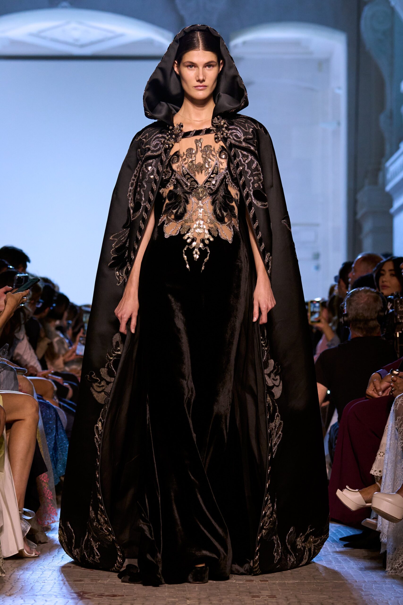 Elie Saab F/W 23 Couture Look 56