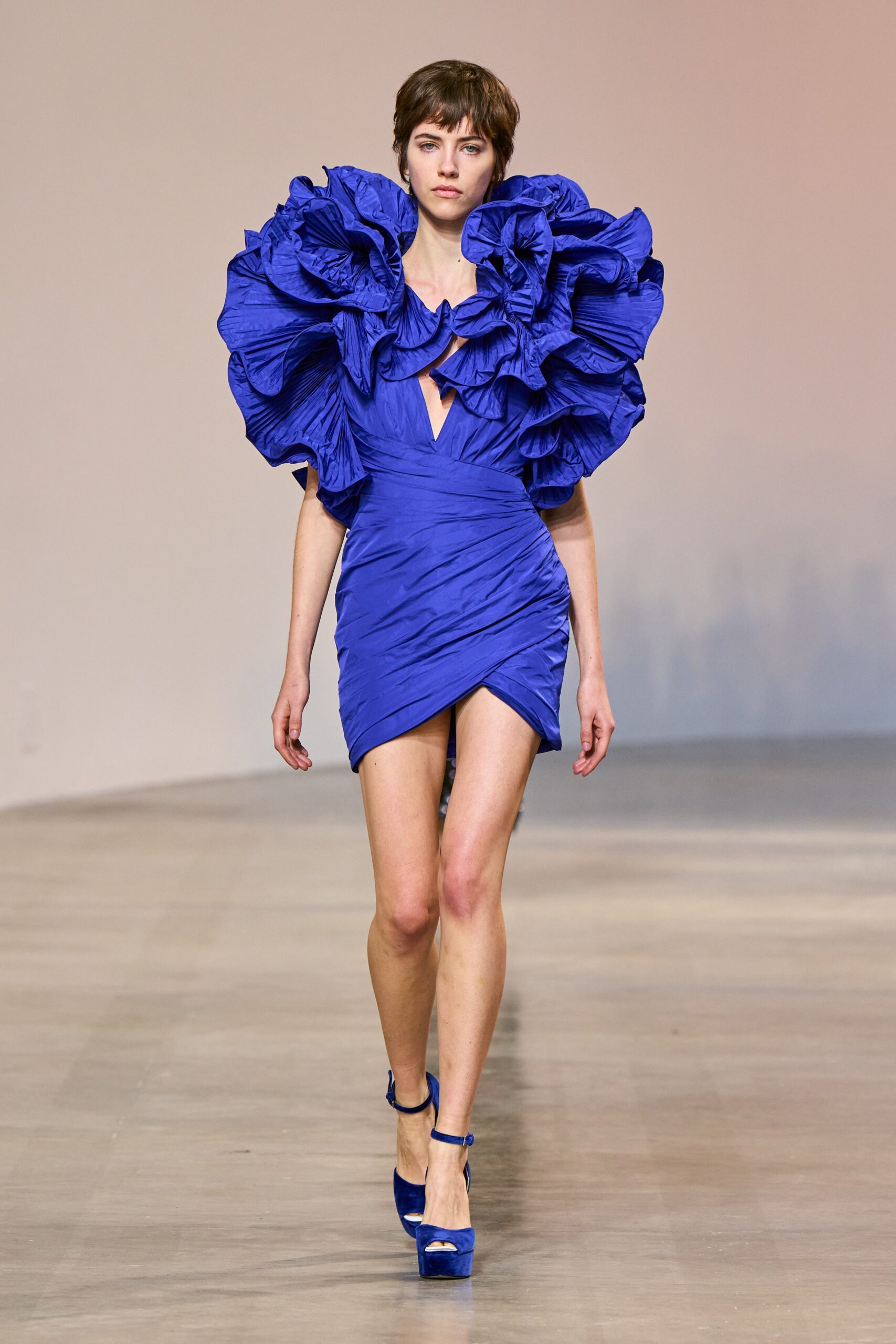 Elie Saab F/W 22 Look 56