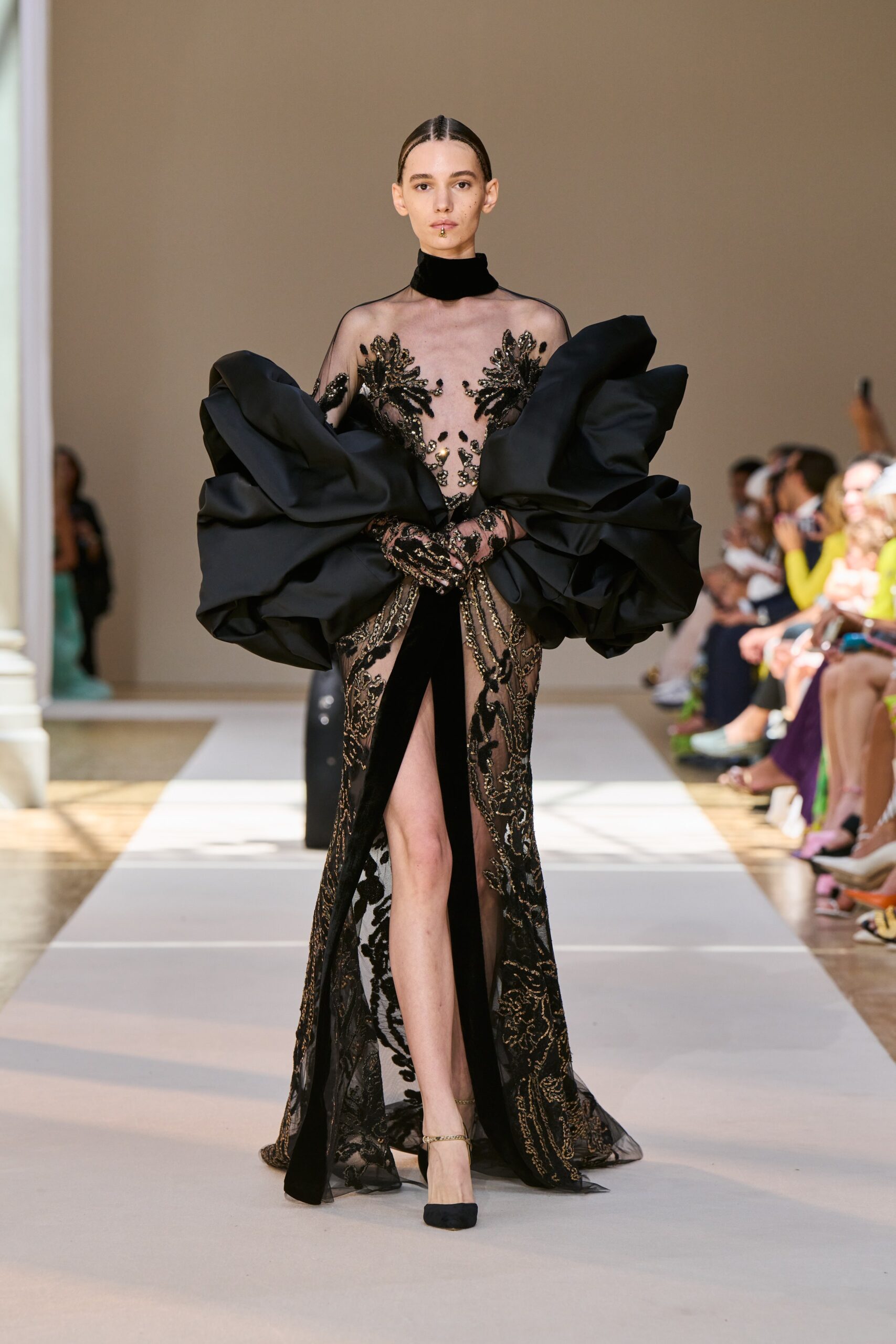 Elie Saab F/W 22 Couture Look 59