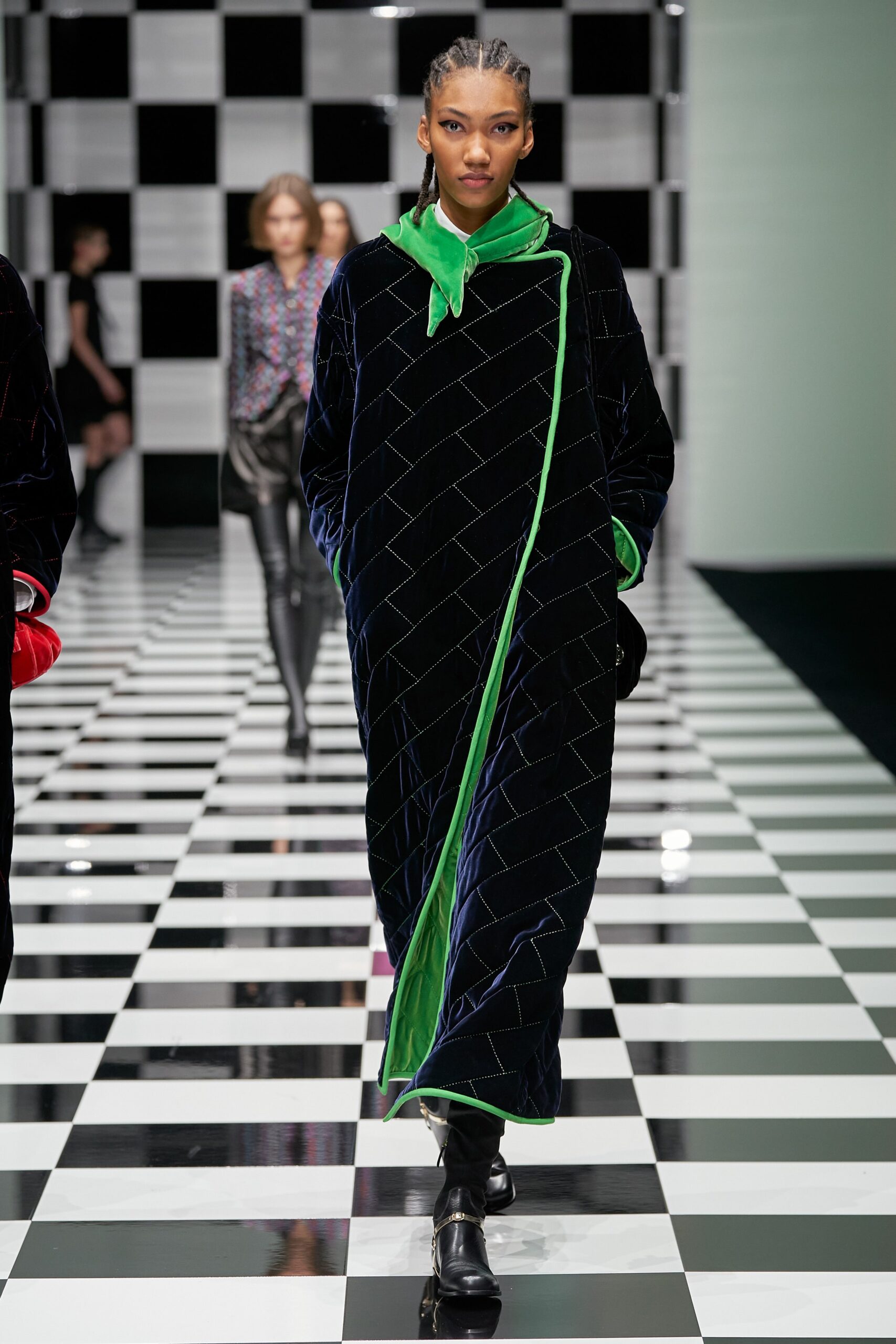 Emporio Armani F/W 22 Look 59