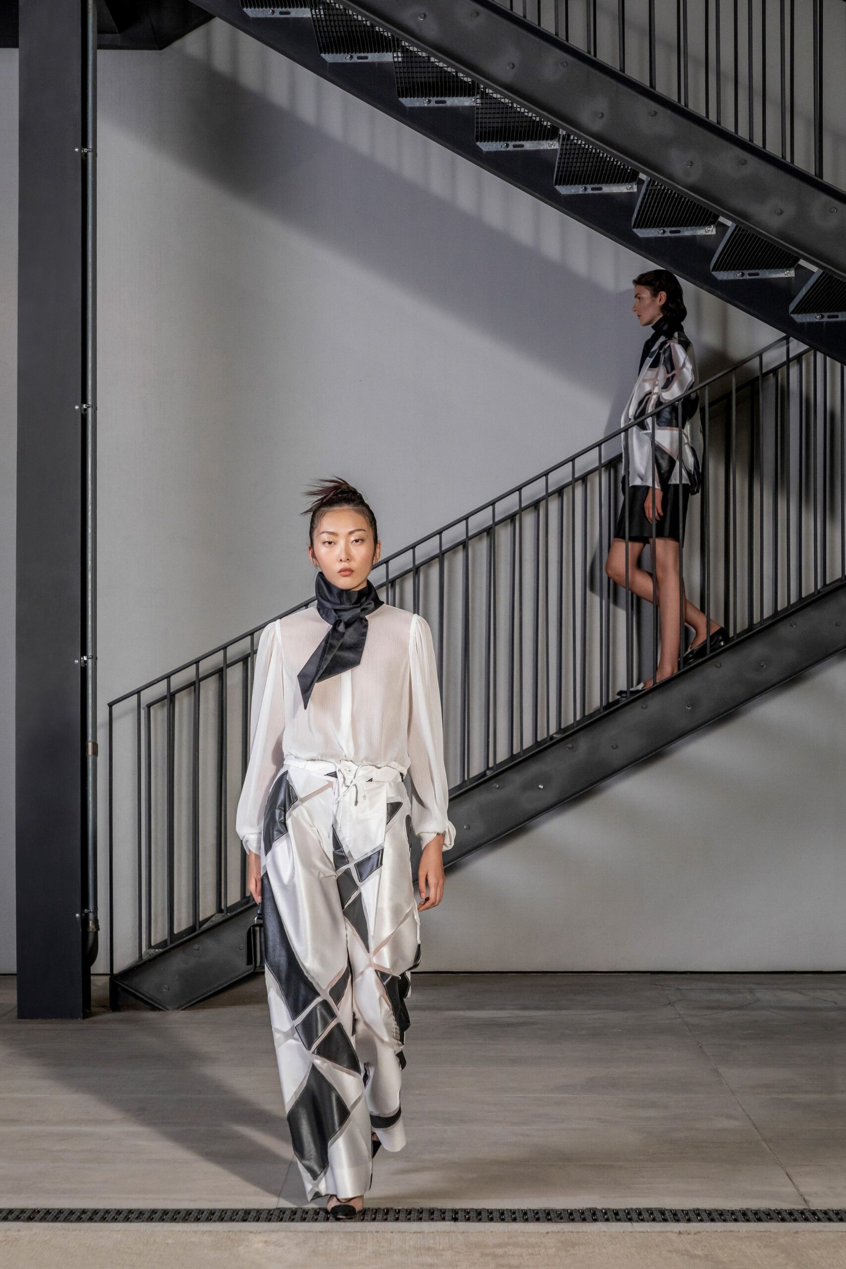 Emporio Armani S/S 21 Look 60