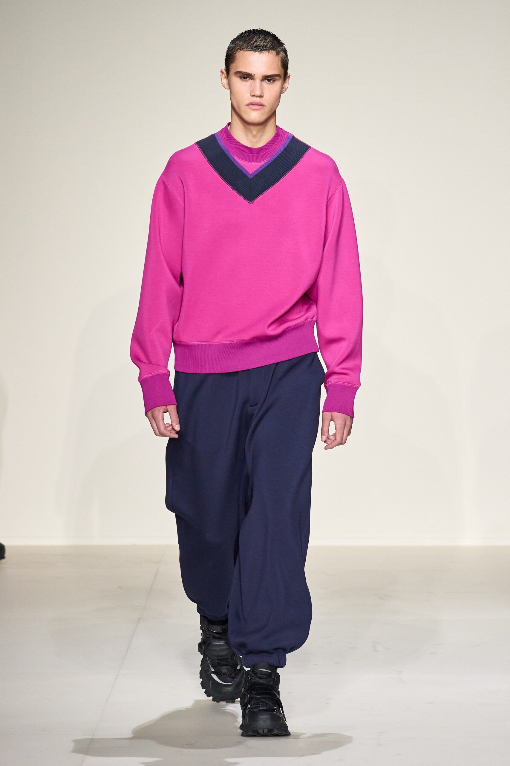 Emporio Armani F/W 23 Menswear Look 60
