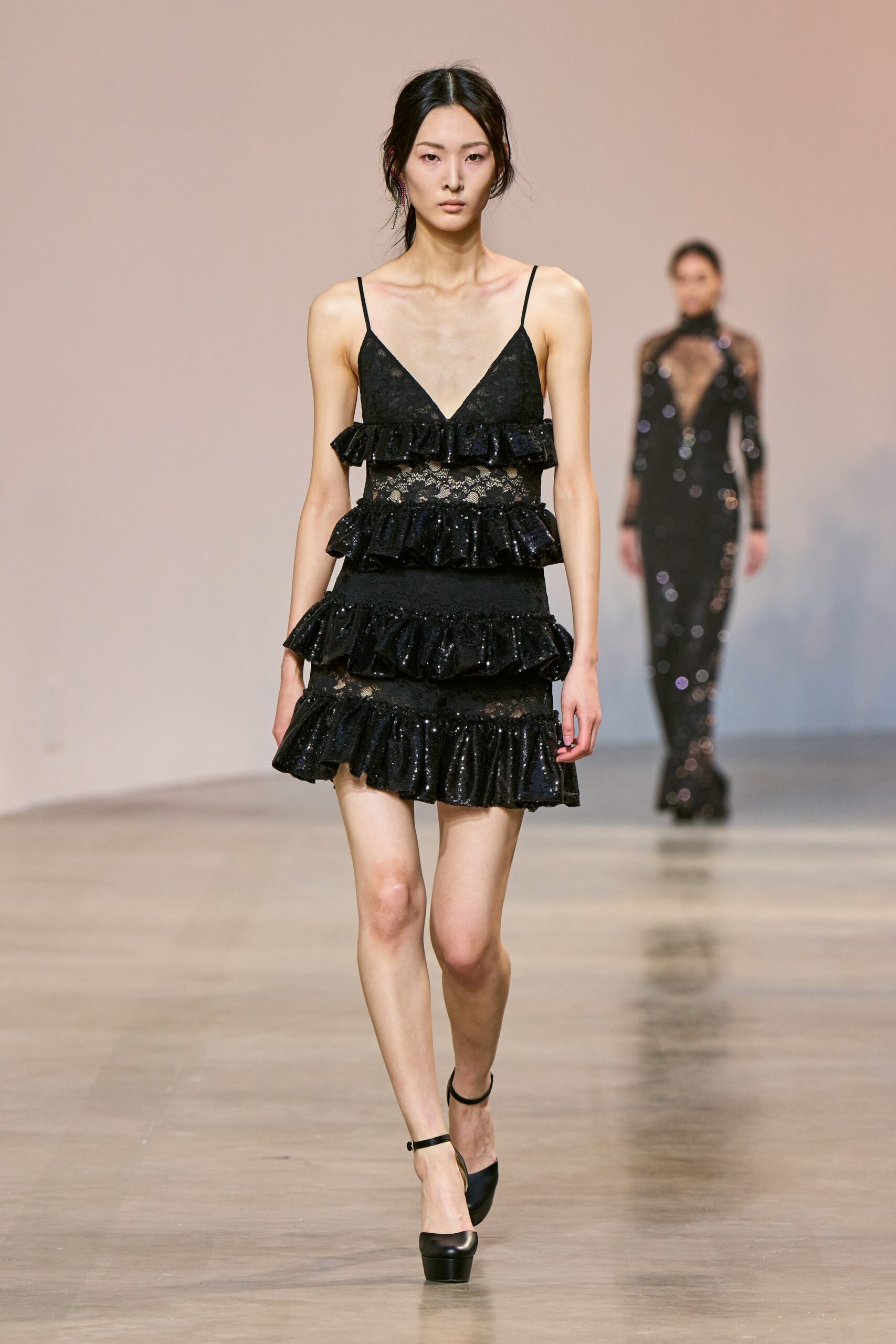 Elie Saab F/W 22 Look 60