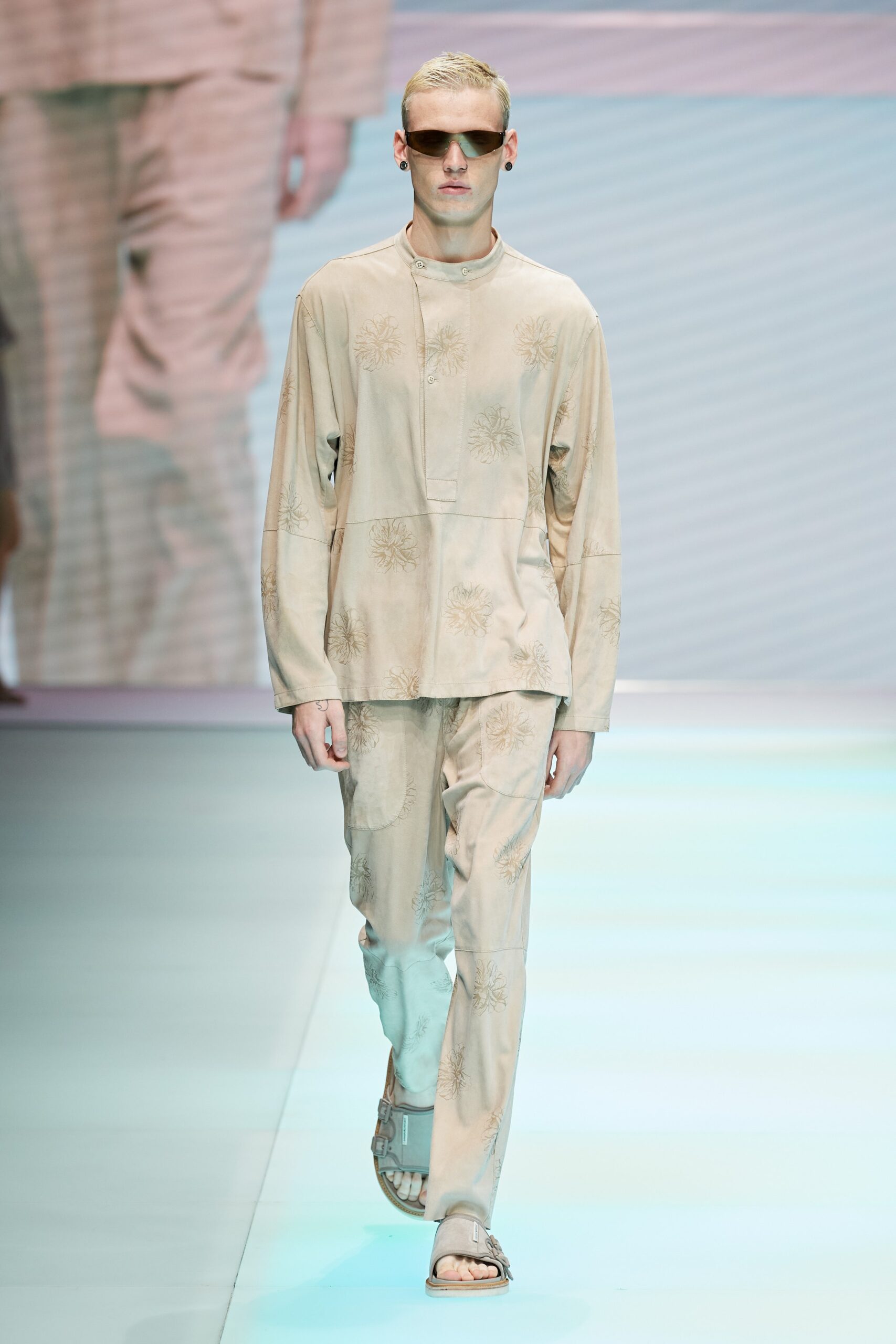 Emporio Armani S/S 22 Look 62