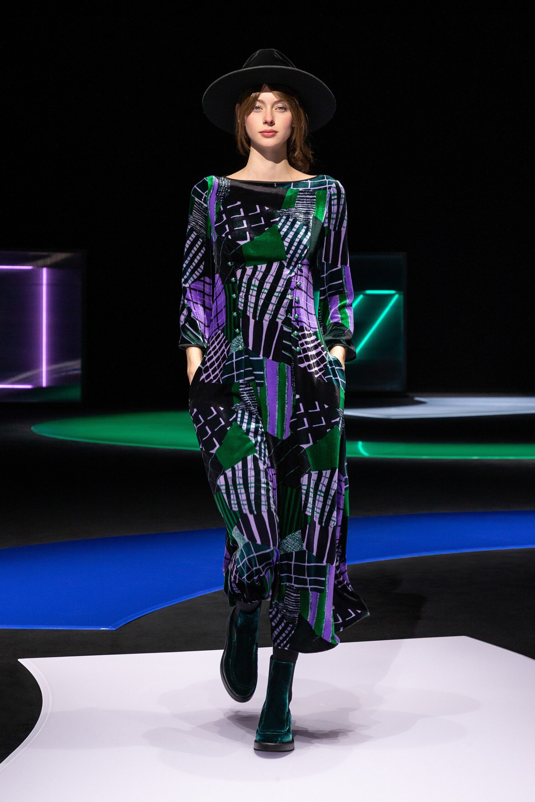 Emporio Armani F/W 21 Look 67