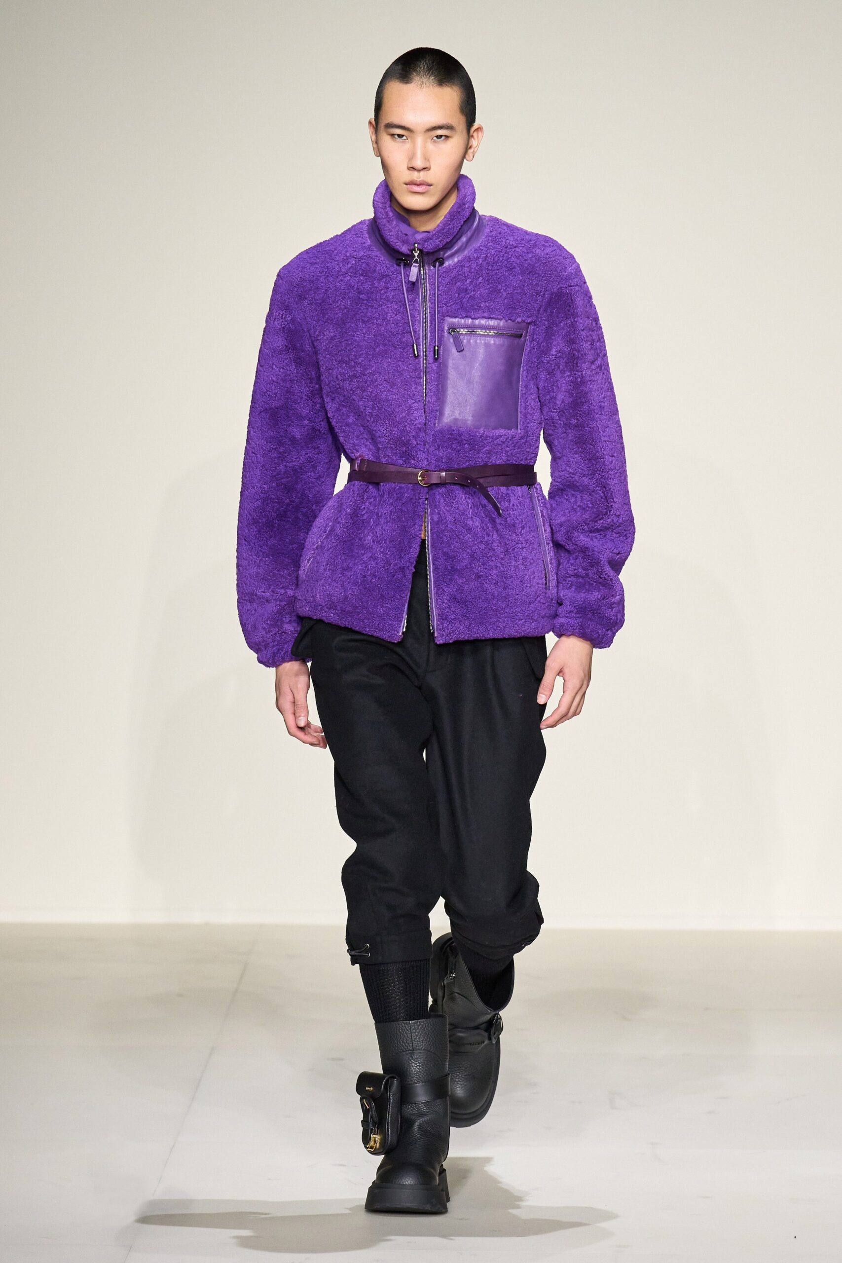 Emporio Armani F/W 23 Menswear Look 67