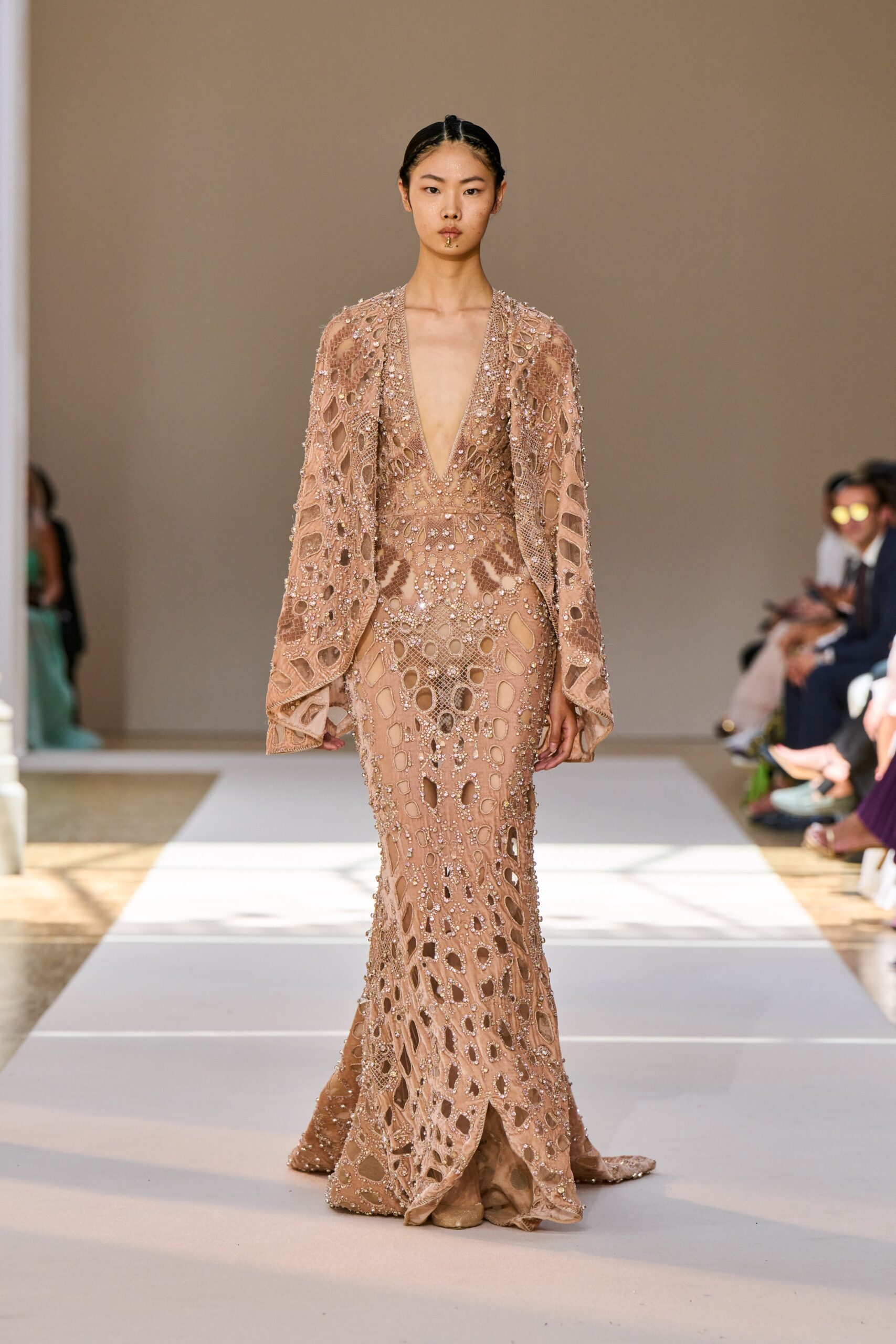 Elie Saab F/W 22 Couture Look 69