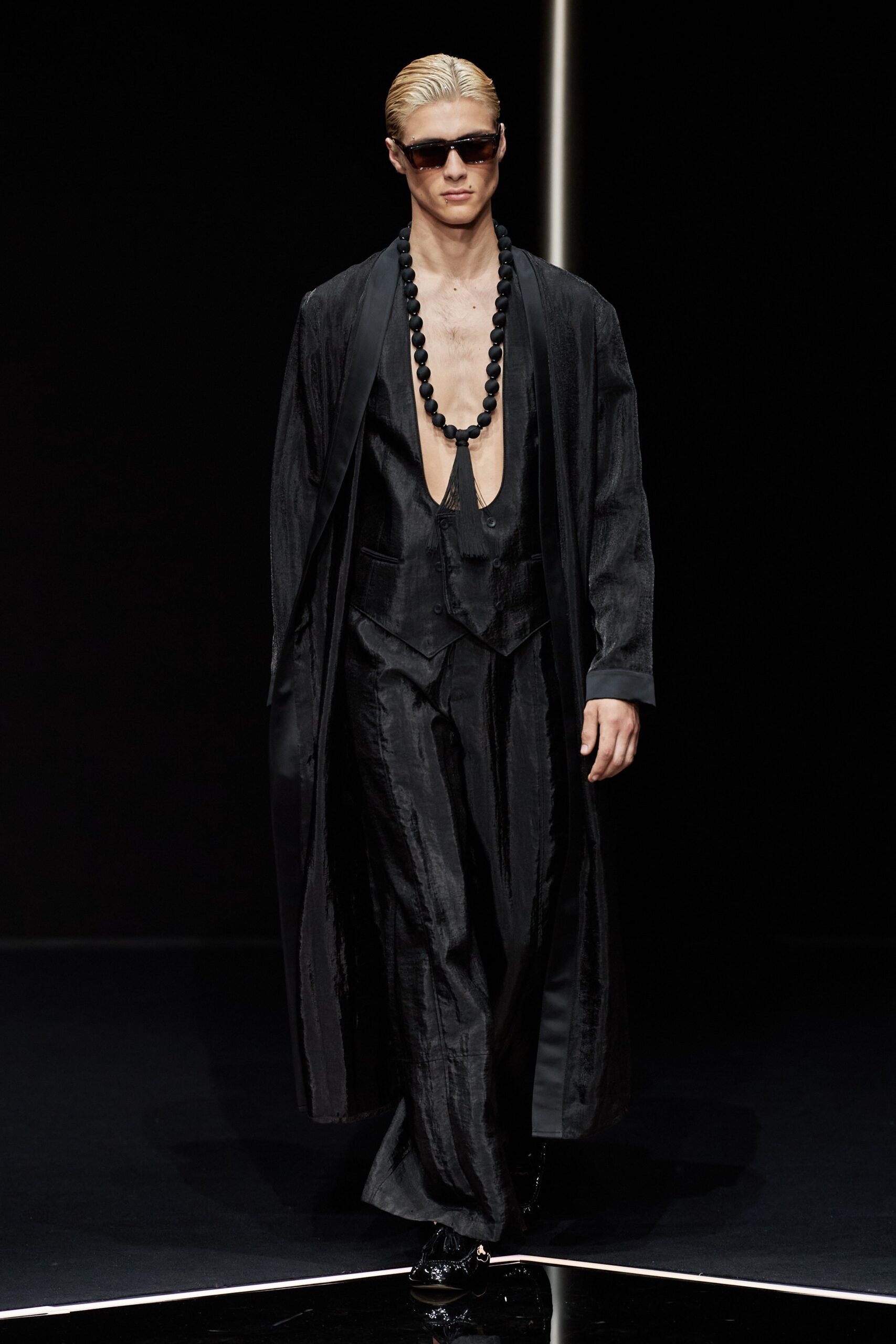 Emporio Armani S/S 24 Menswear Look 71