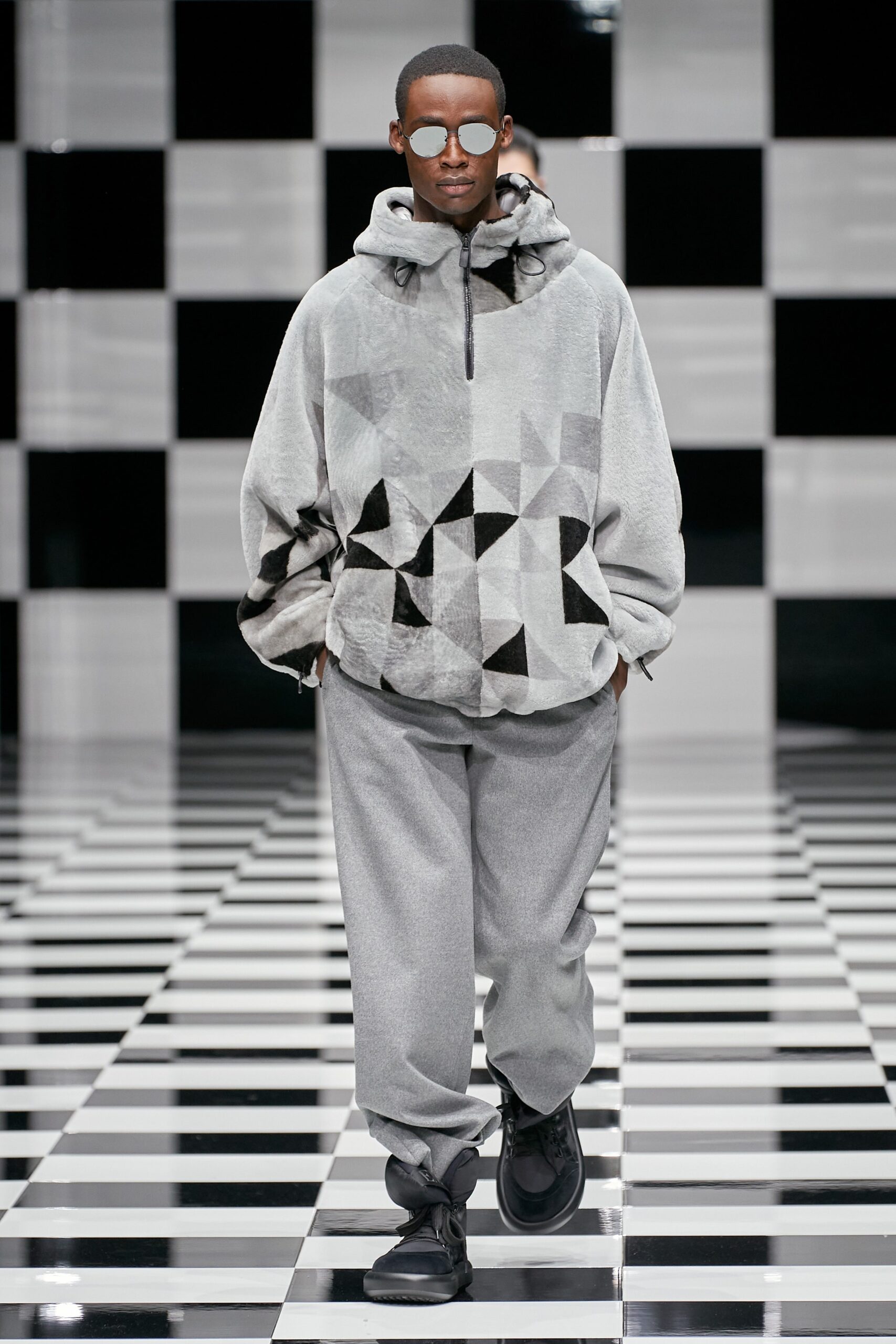 Emporio Armani F/W 22 Look 74