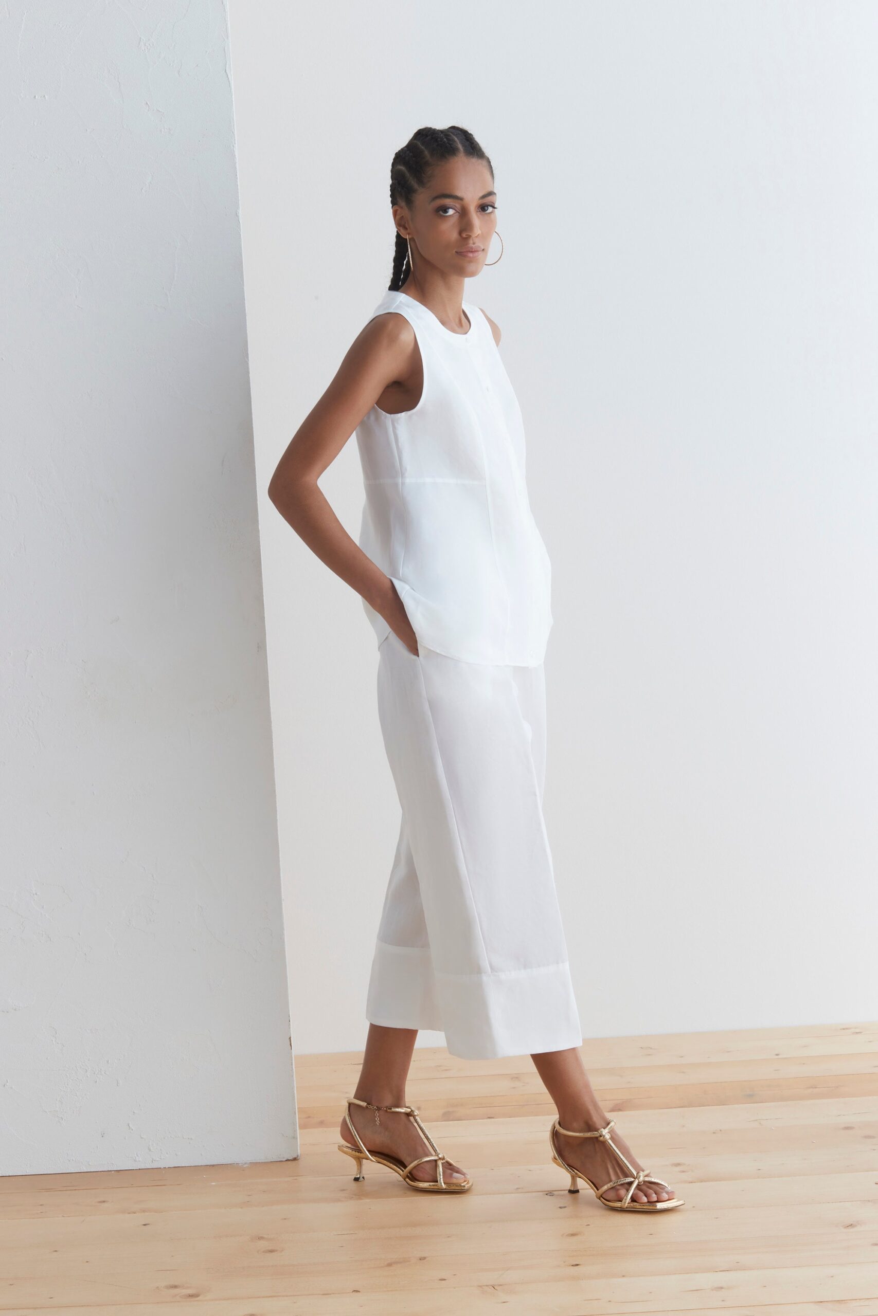European Culture S/S 22 Look 75