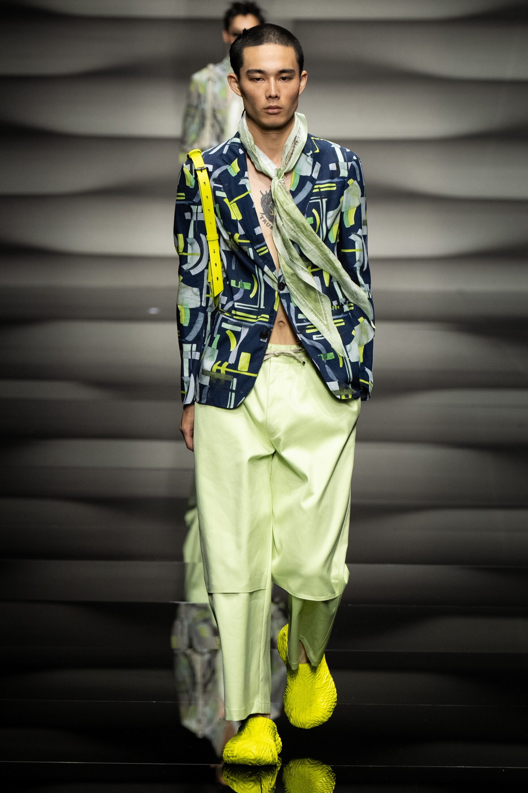 Emporio Armani S/S 23 Menswear Look 75