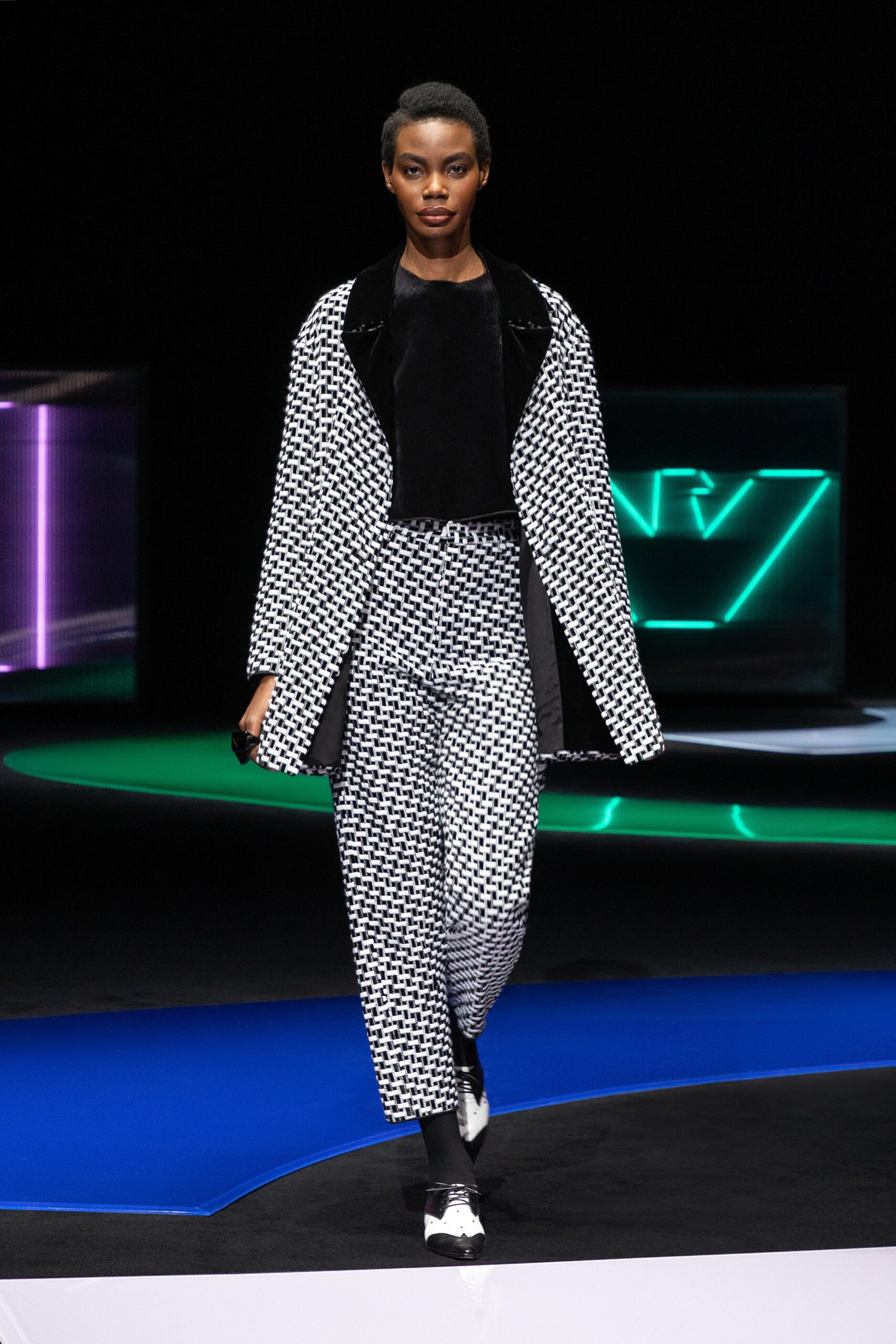Emporio Armani F/W 21 Look 79