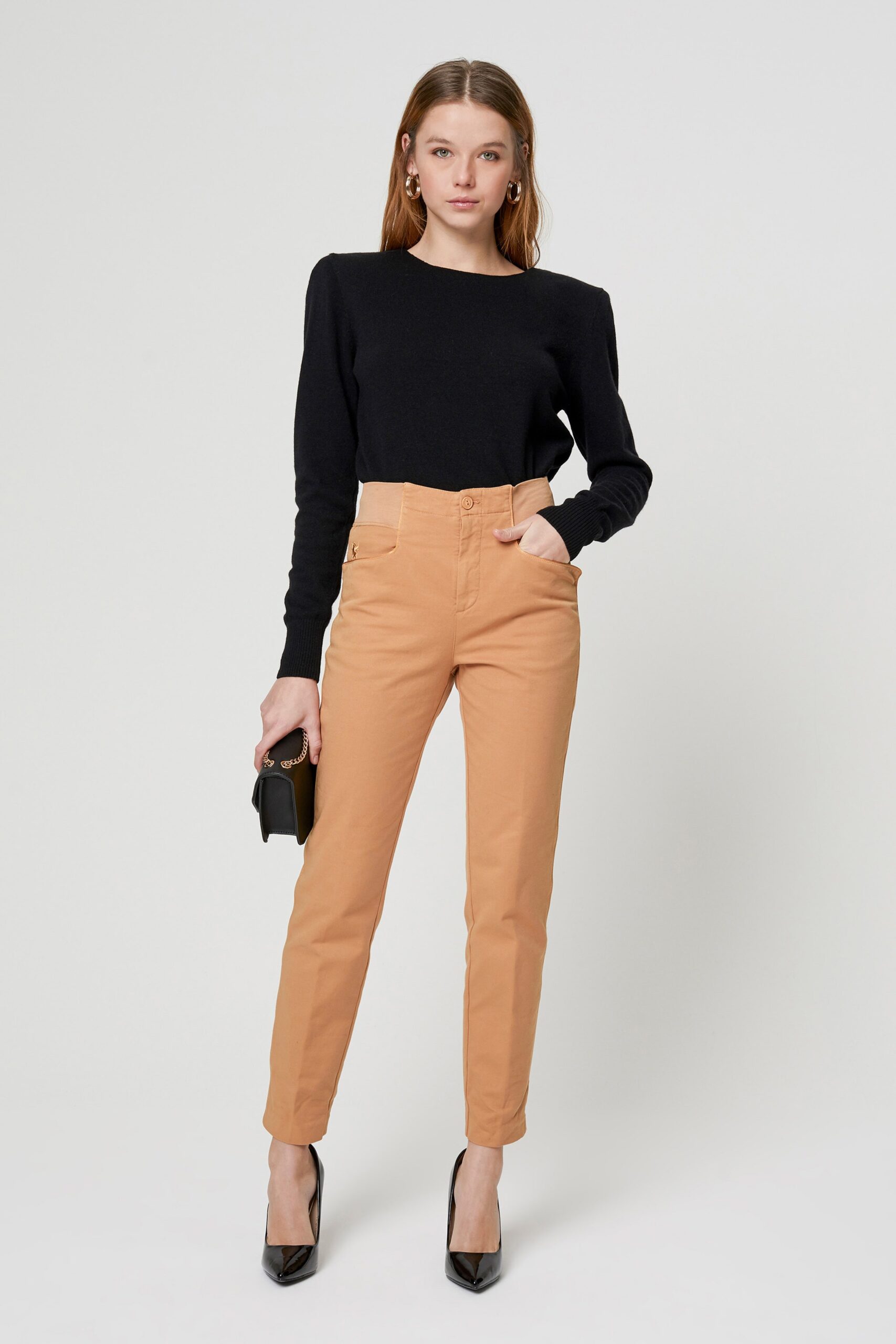 European Culture F/W 21 Look 80