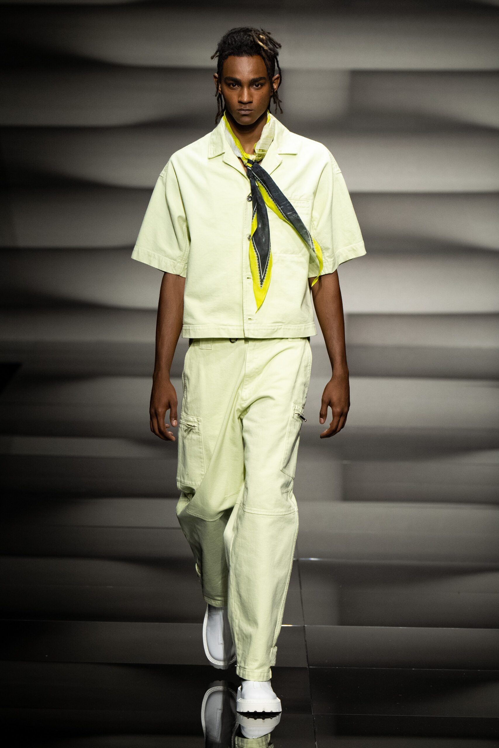 Emporio Armani S/S 23 Menswear Look 81