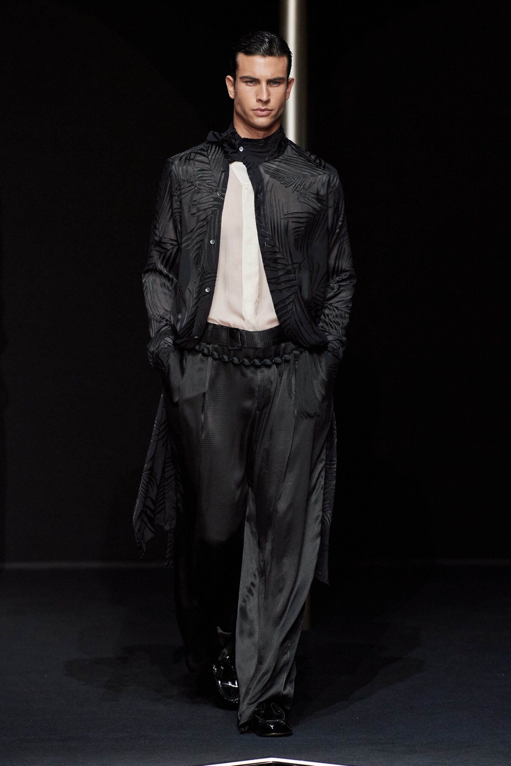 Emporio Armani S/S 24 Menswear Look 81