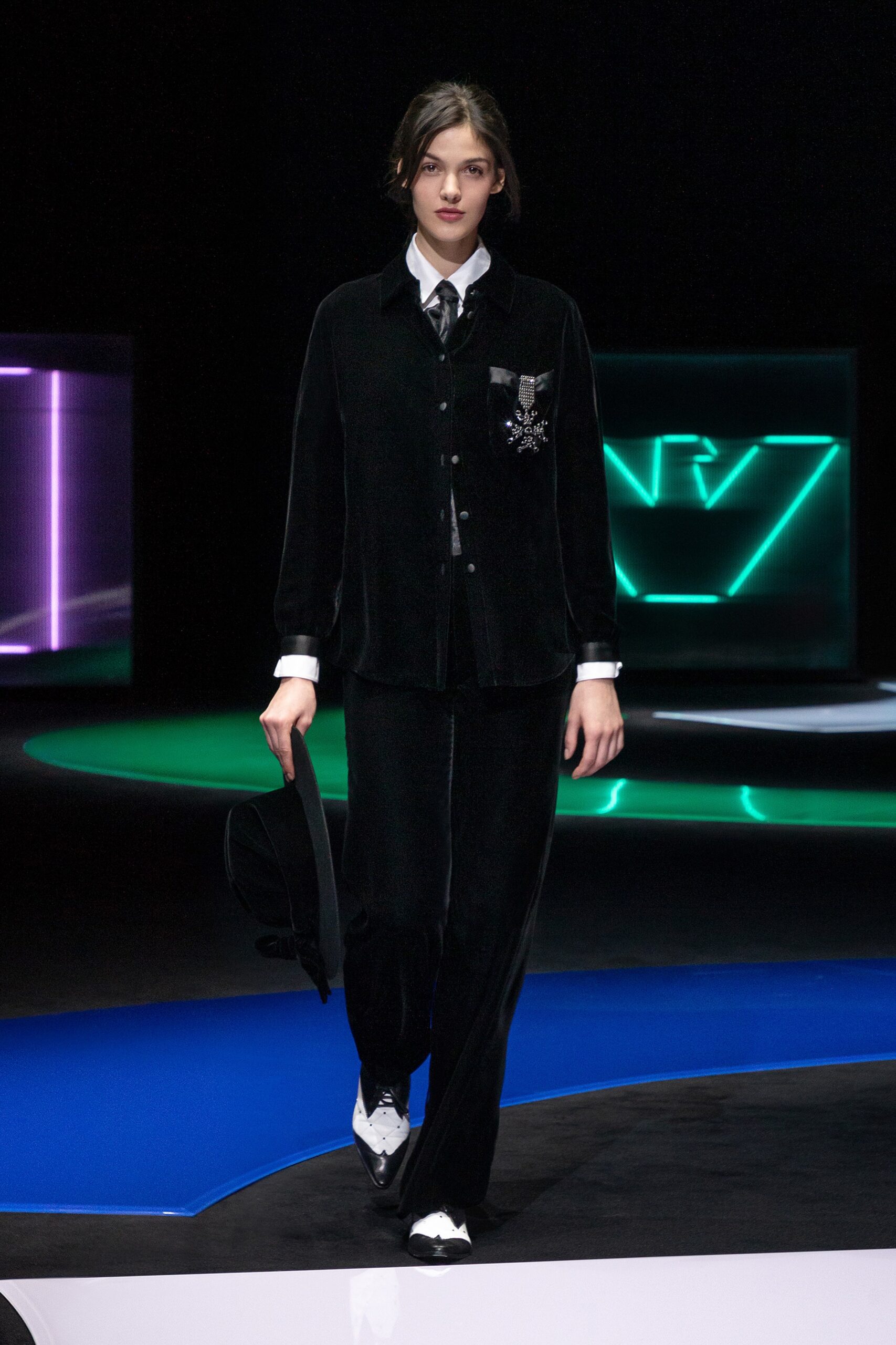 Emporio Armani F/W 21 Look 84