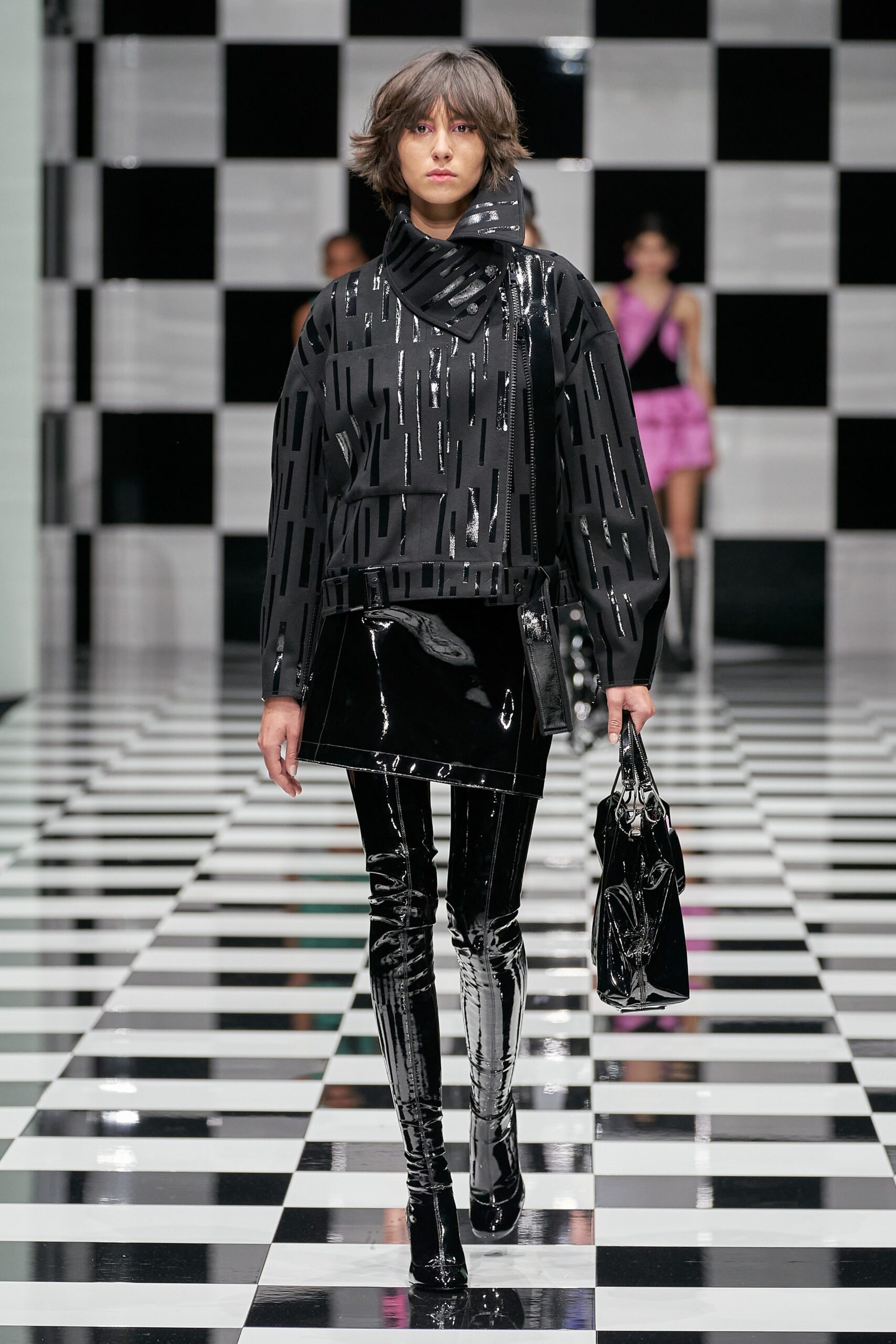 Emporio Armani F/W 22 Look 85