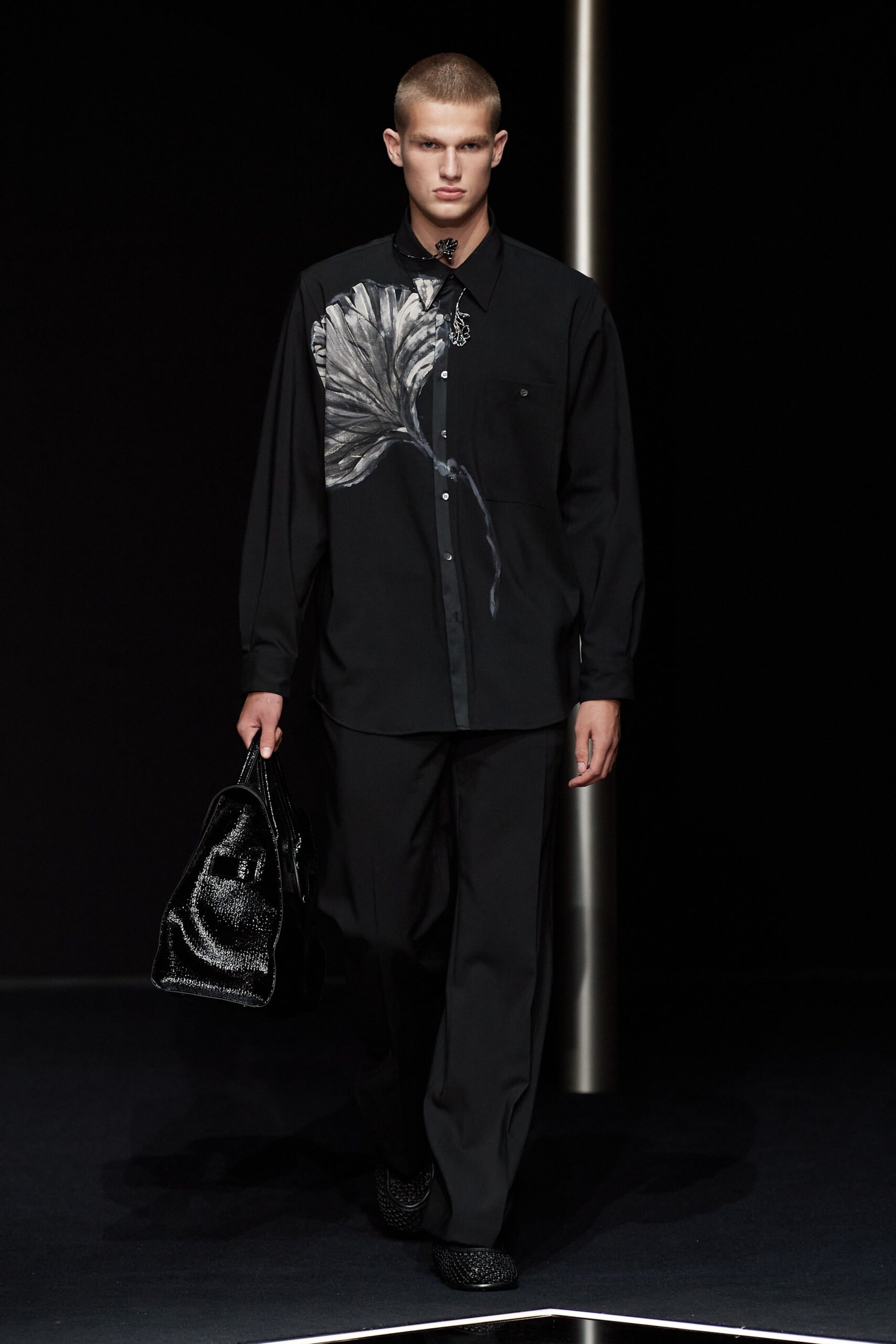 Emporio Armani S/S 24 Menswear Look 88