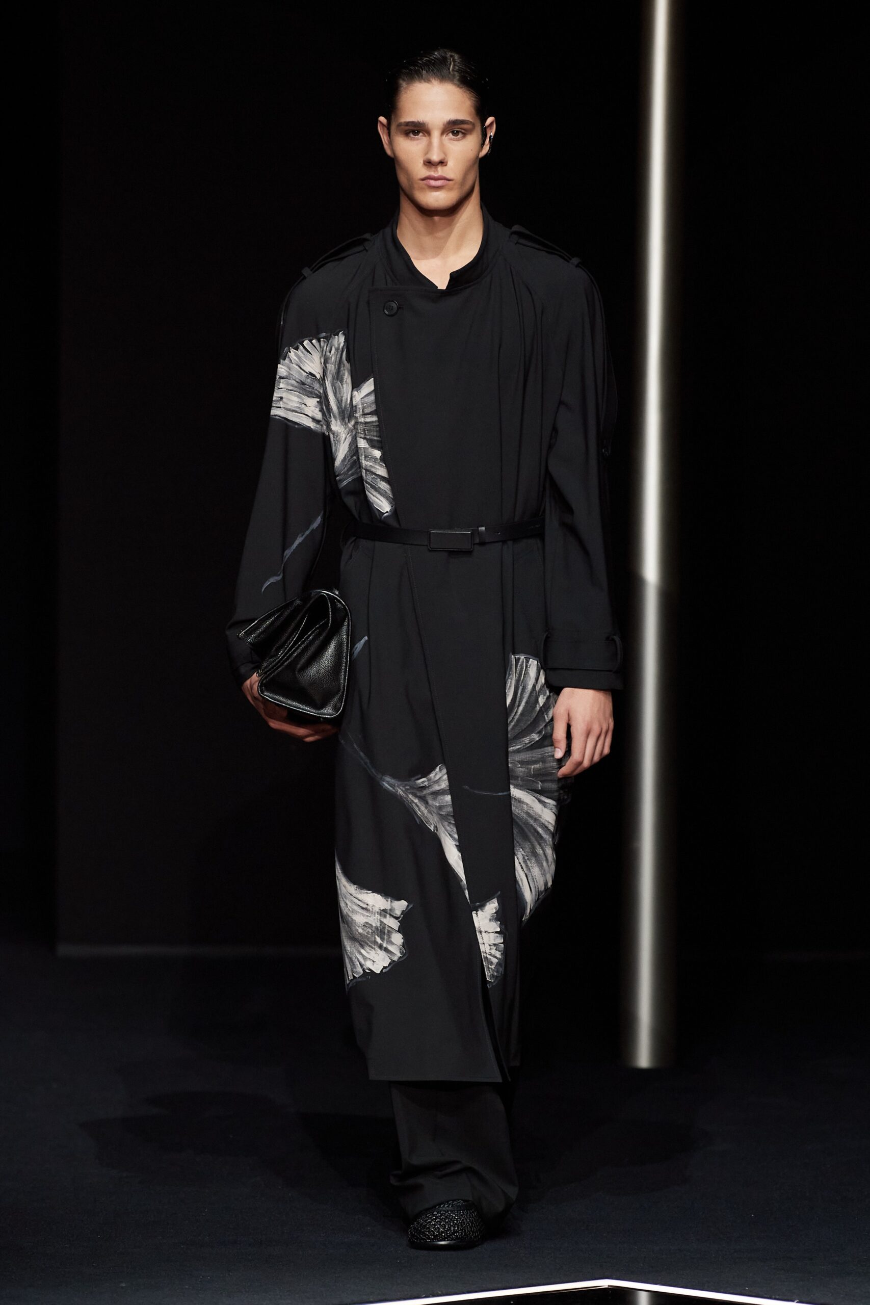 Emporio Armani S/S 24 Menswear Look 89