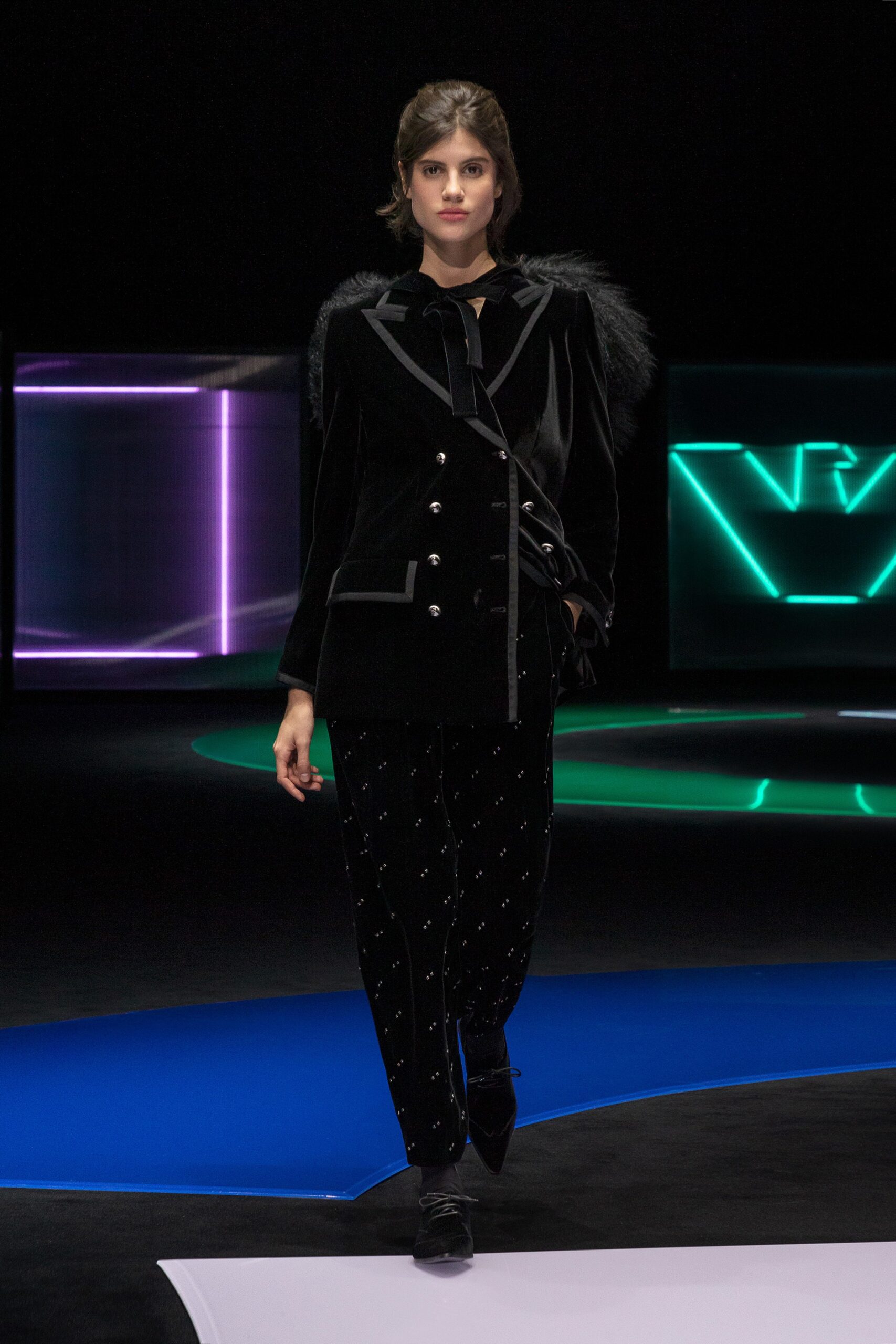 Emporio Armani F/W 21 Look 90