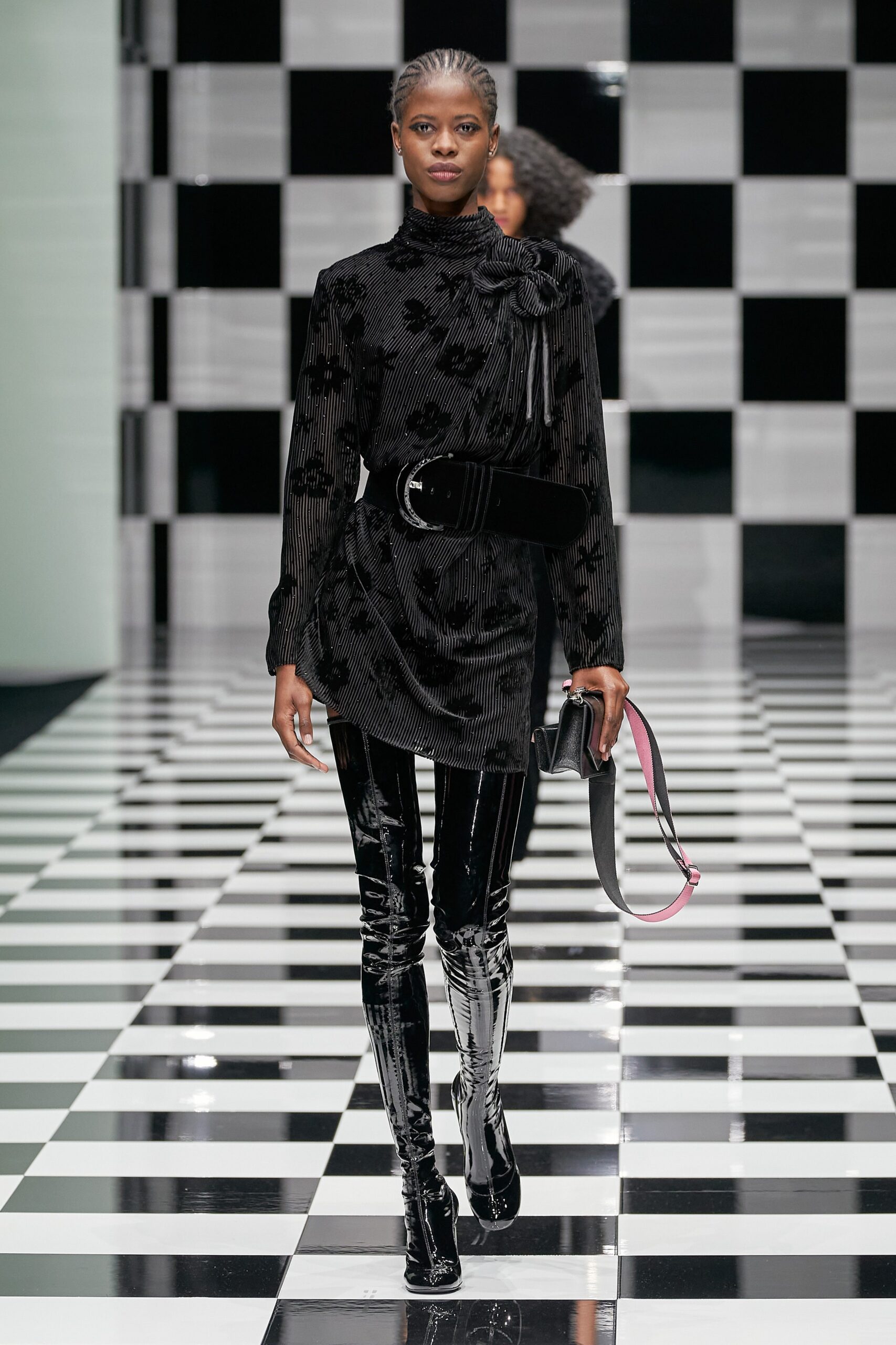 Emporio Armani F/W 22 Look 97