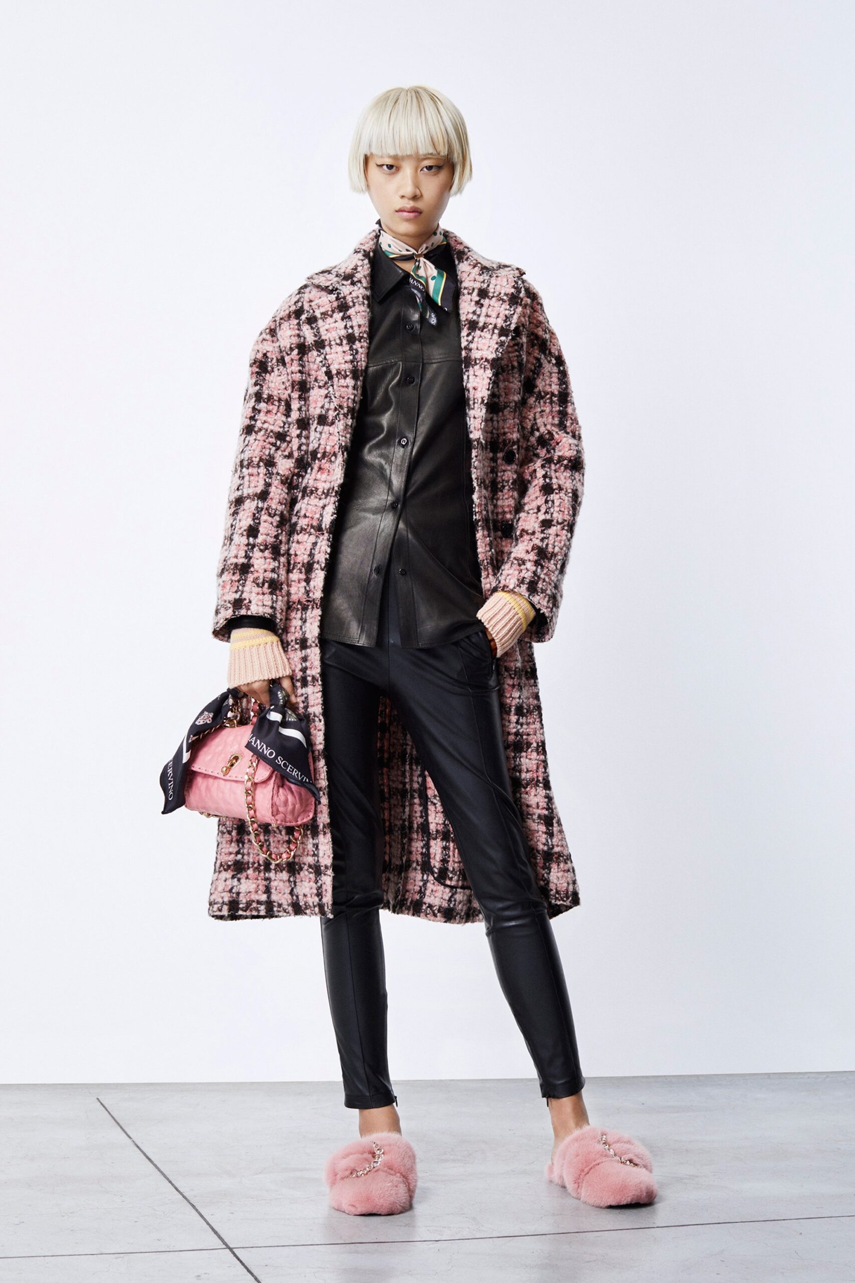 Ermanno Scervino F/W 18 Look 1