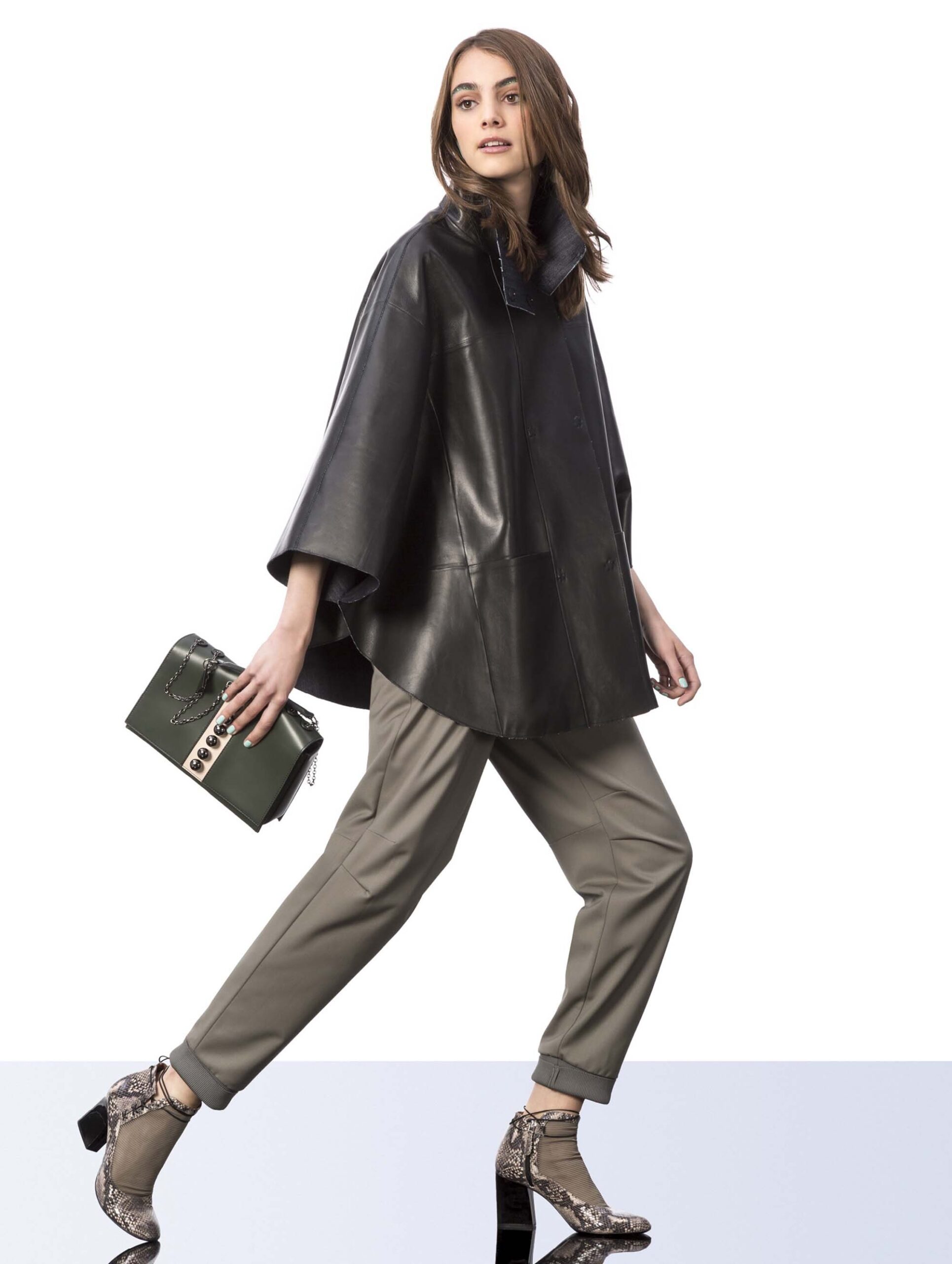 Emporio Armani Resort 17 Look 1