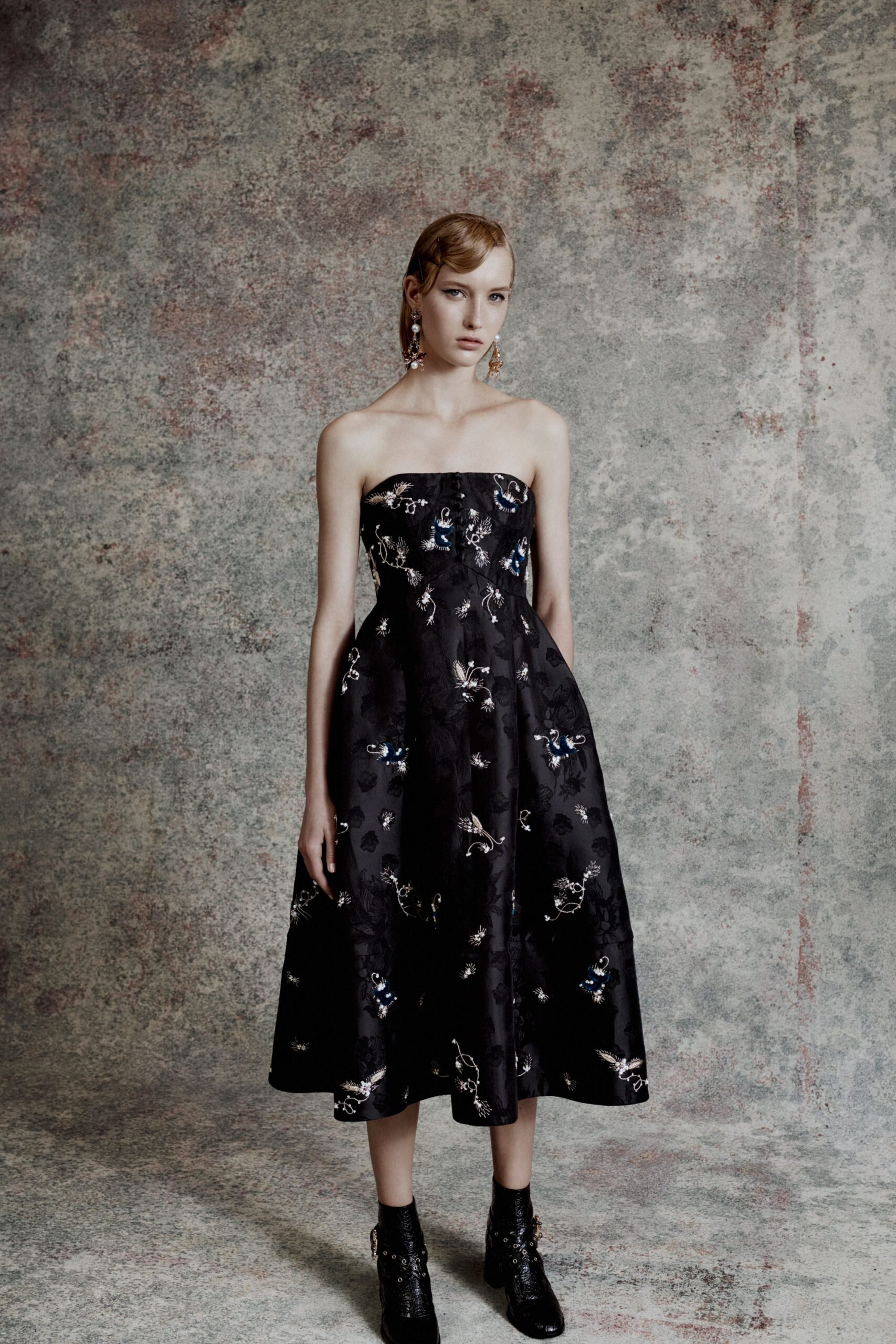 Erdem Resort 18 Look 5