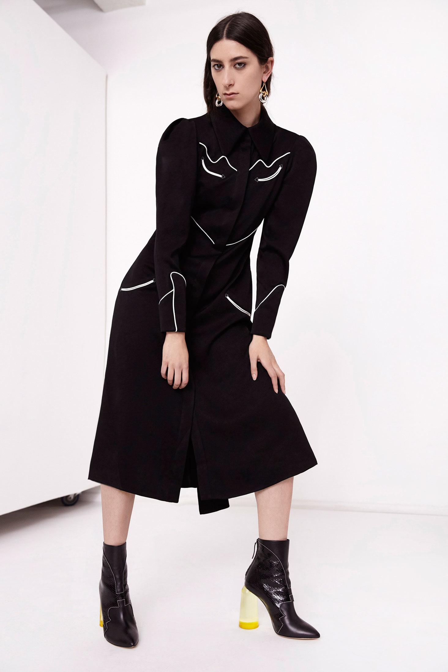 Ellery Resort 18 Look 10