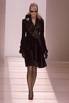Emporio Armani F/W 00 Look 25