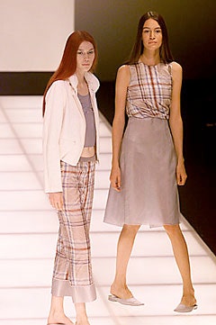 Emporio Armani S/S 00 Look 33