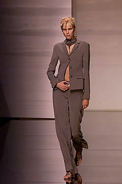 Emporio Armani S/S 01 Look 1