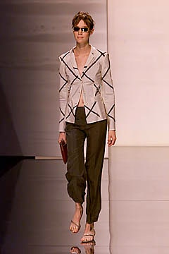 Emporio Armani S/S 01 Look 9