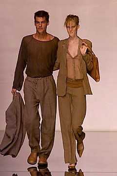 Emporio Armani S/S 01 Look 21