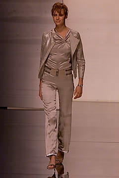 Emporio Armani S/S 01 Look 30