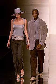 Emporio Armani S/S 01 Look 39